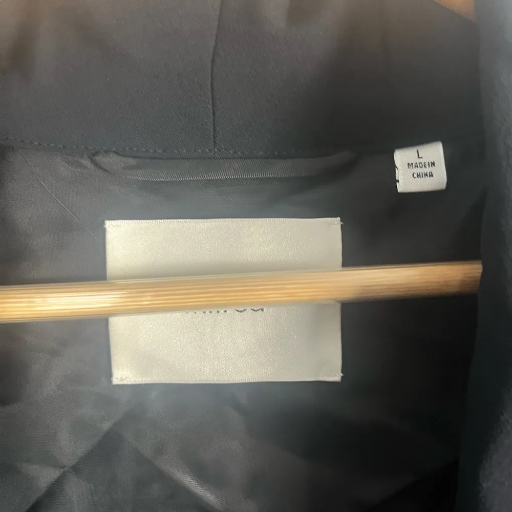 Aritzia Wilfred Chevalier Blazer Black Size large - Image 4