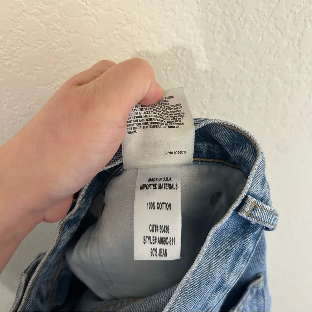 90's Mid Rise Loose Fit Jeans - Image 13