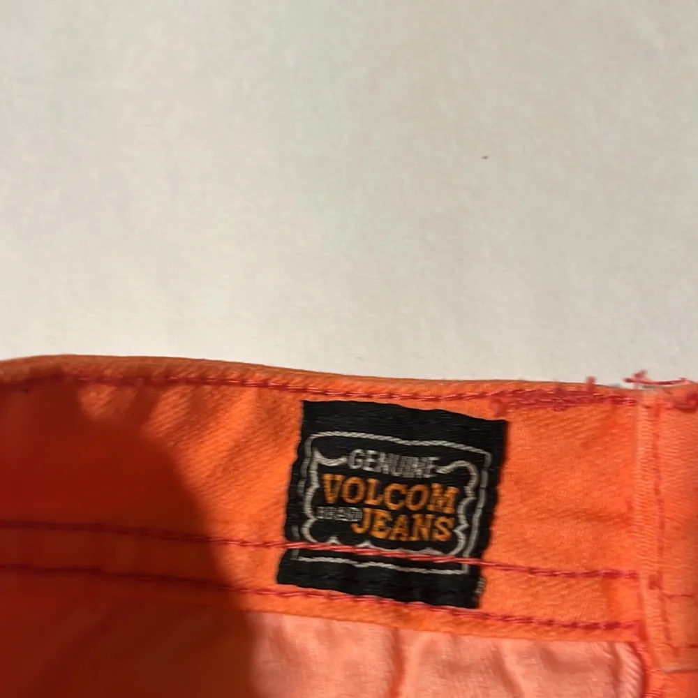 Volcom Women’s Orange Melon Colored Shorts Size 0 - Image 7