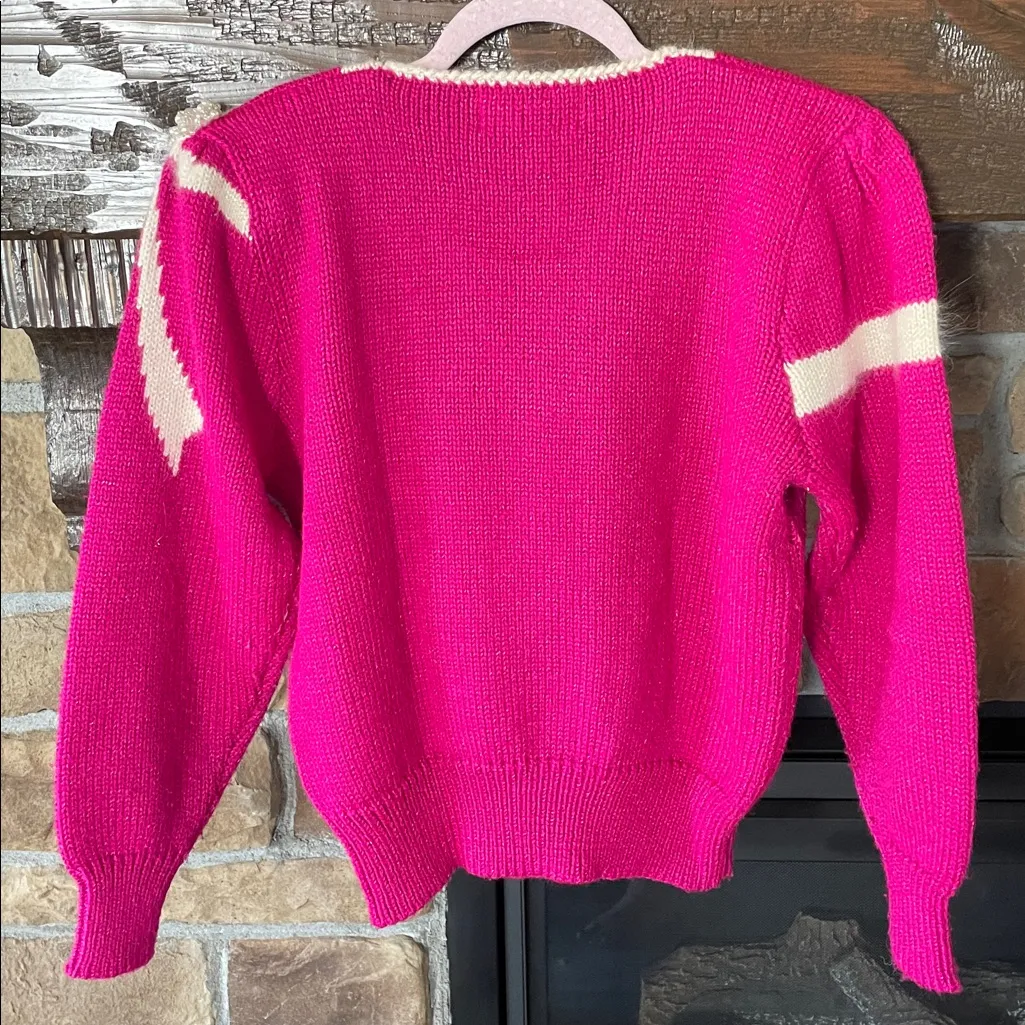 Vintage Bow Sweater with pearls - Image 7