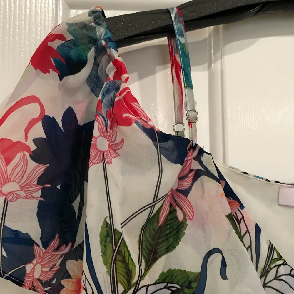 Parker Floral Pink Off Shoulder Cold Shoulder L - Image 4