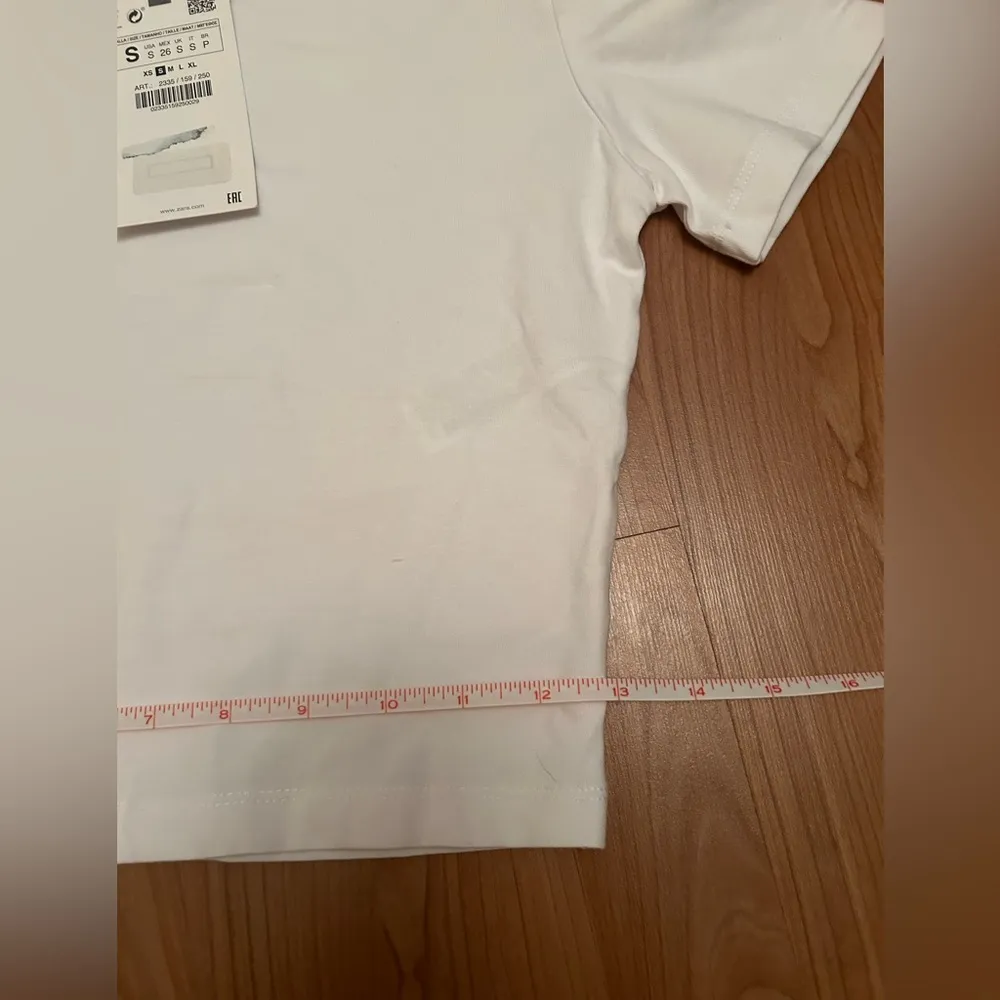 NWT Zara white stretchy crop top tee size S - Image 6