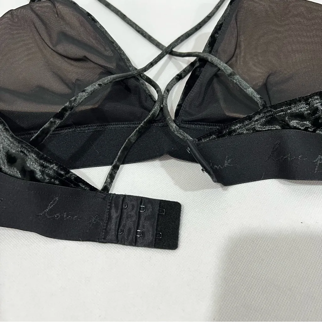 Pink Victoria's Secret Velvet Bralette Bra Size XXL Strappy Back - Image 9