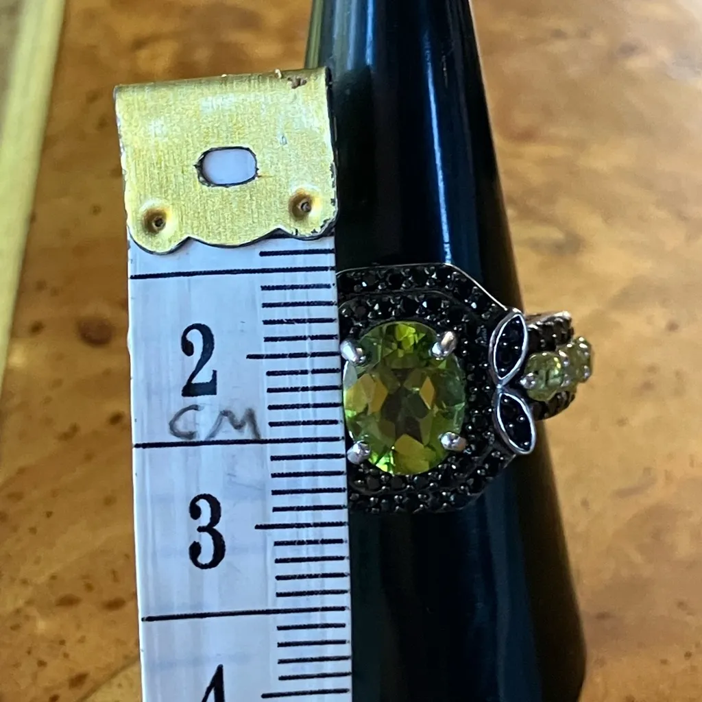 Natural Peridot Black Spinel Sterling Silver Ring Size 8 - Image 8