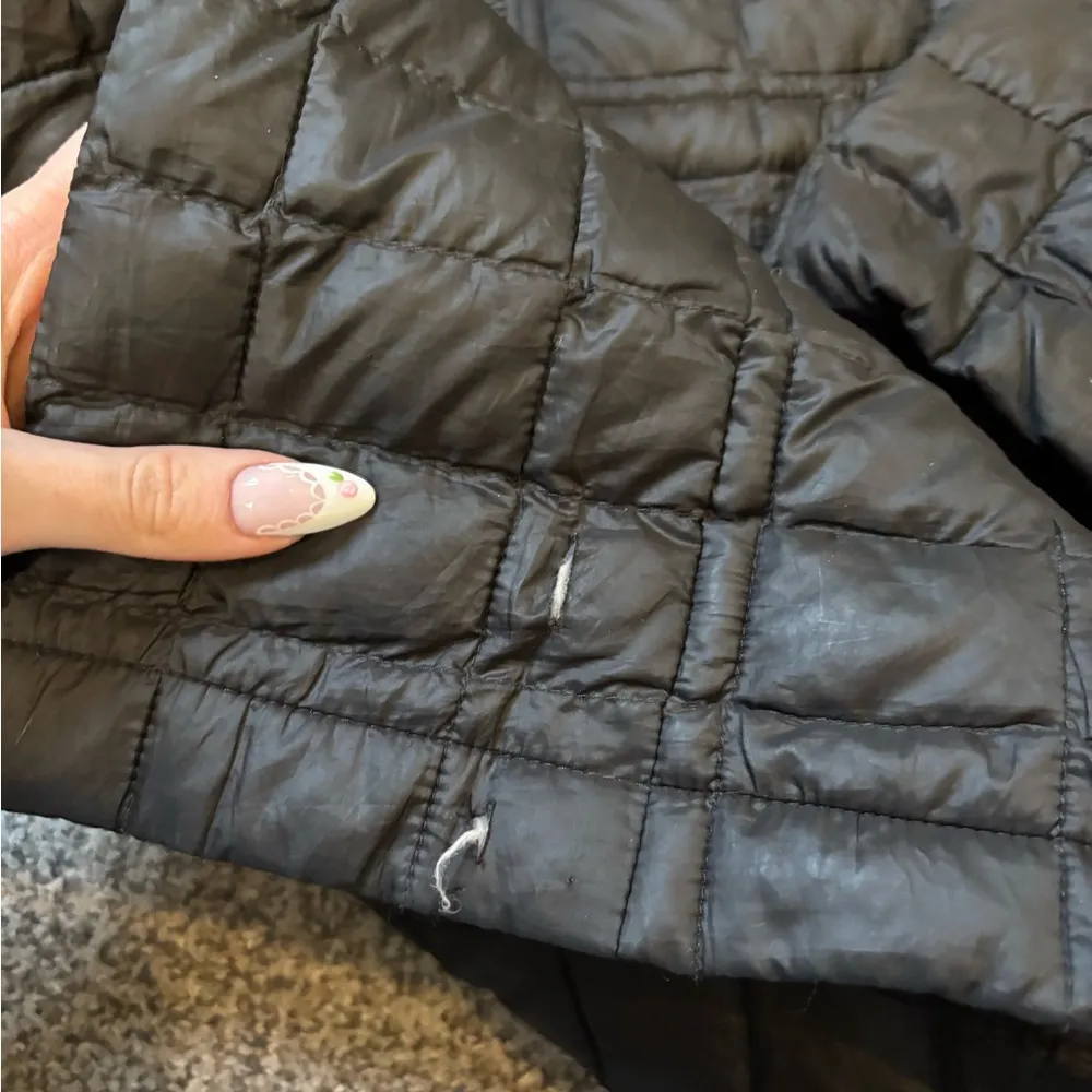 The North Face Thermoball Parka Coat - Image 2