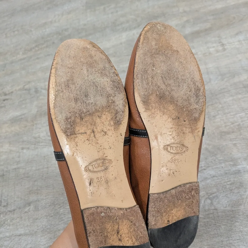 Tod's Leather Mini Chain Flat Loafers Size 38½ Gold - Image 7