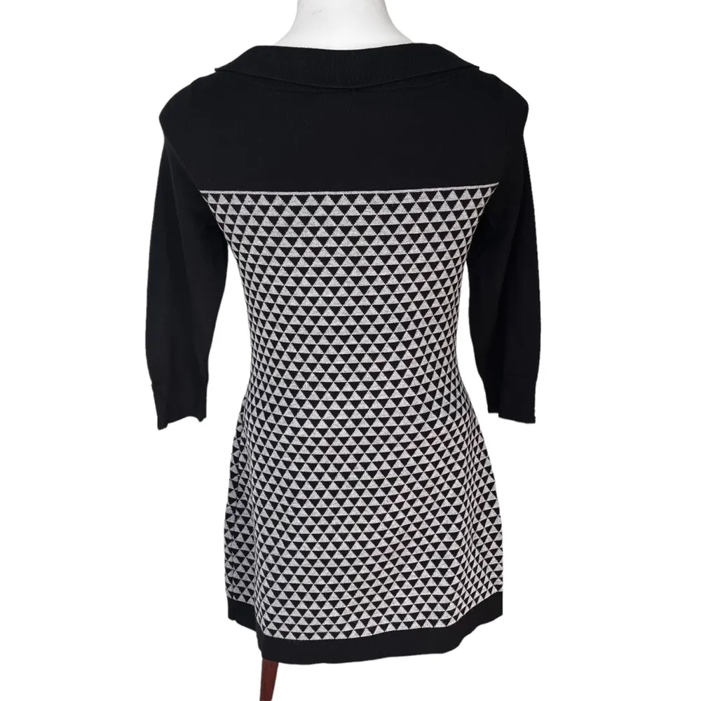 White House Black Market Geometric Knit Black Gray Sweater Mini Dress, Sz M - Image 4