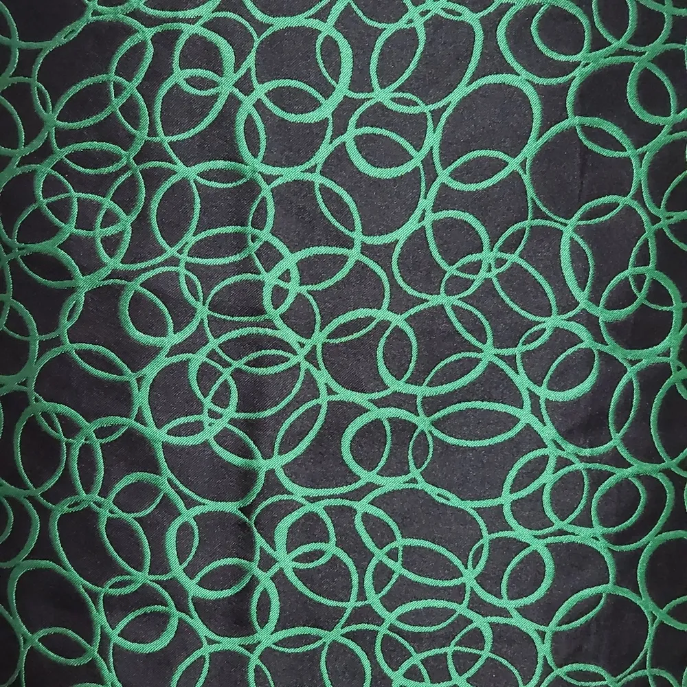 Doncaster emerald & black jacquard geo pencil skirt size 8 - Image 2