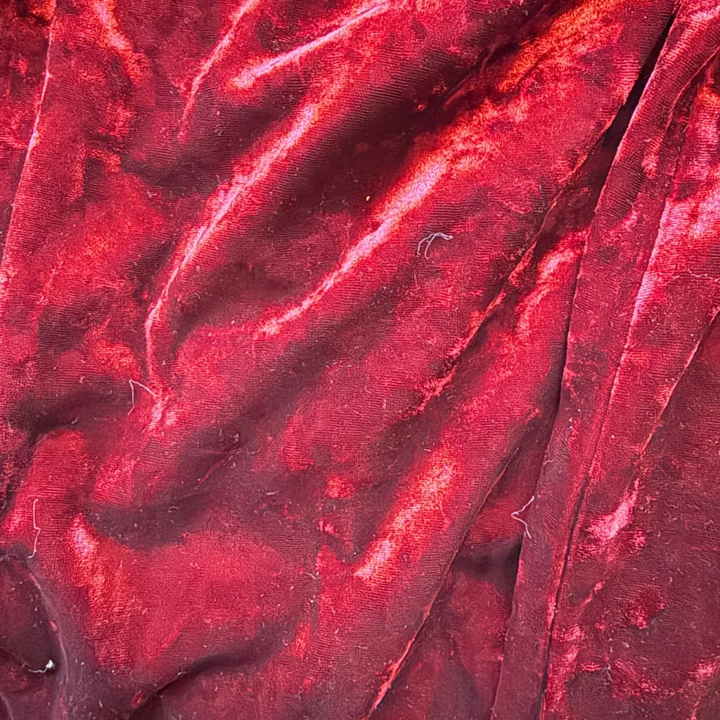 Garage Deep Red Velvet Dress size Medium - Image 6