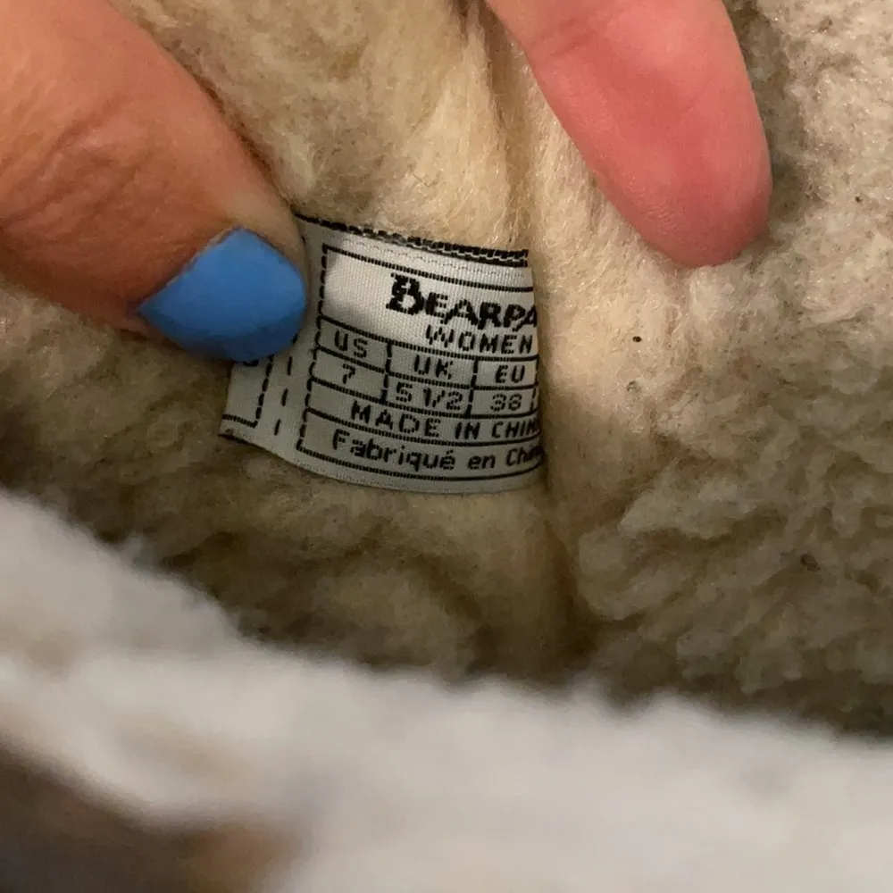 Women’s BearPaw Winter Boots - Image 6