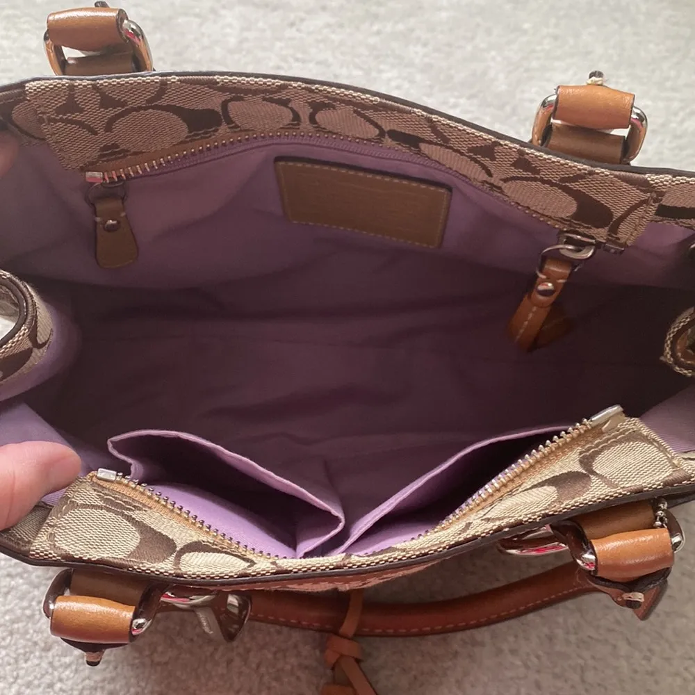 Carryall Hampton Signature Logo handbag - Image 12