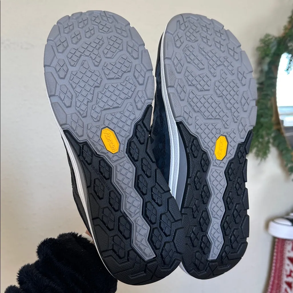 Red Wing Womens 8335 Shoes Black Athletic Work Shoes Size 10 - Image 4