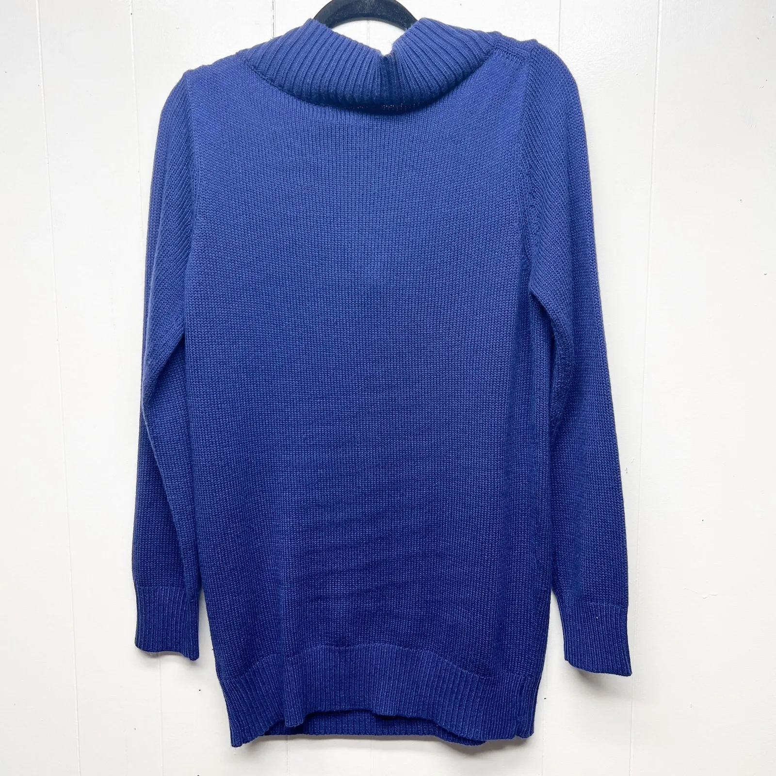 Attention V-Neck Long Sleeve Pullover Women's Sweater Size Large - Image 6