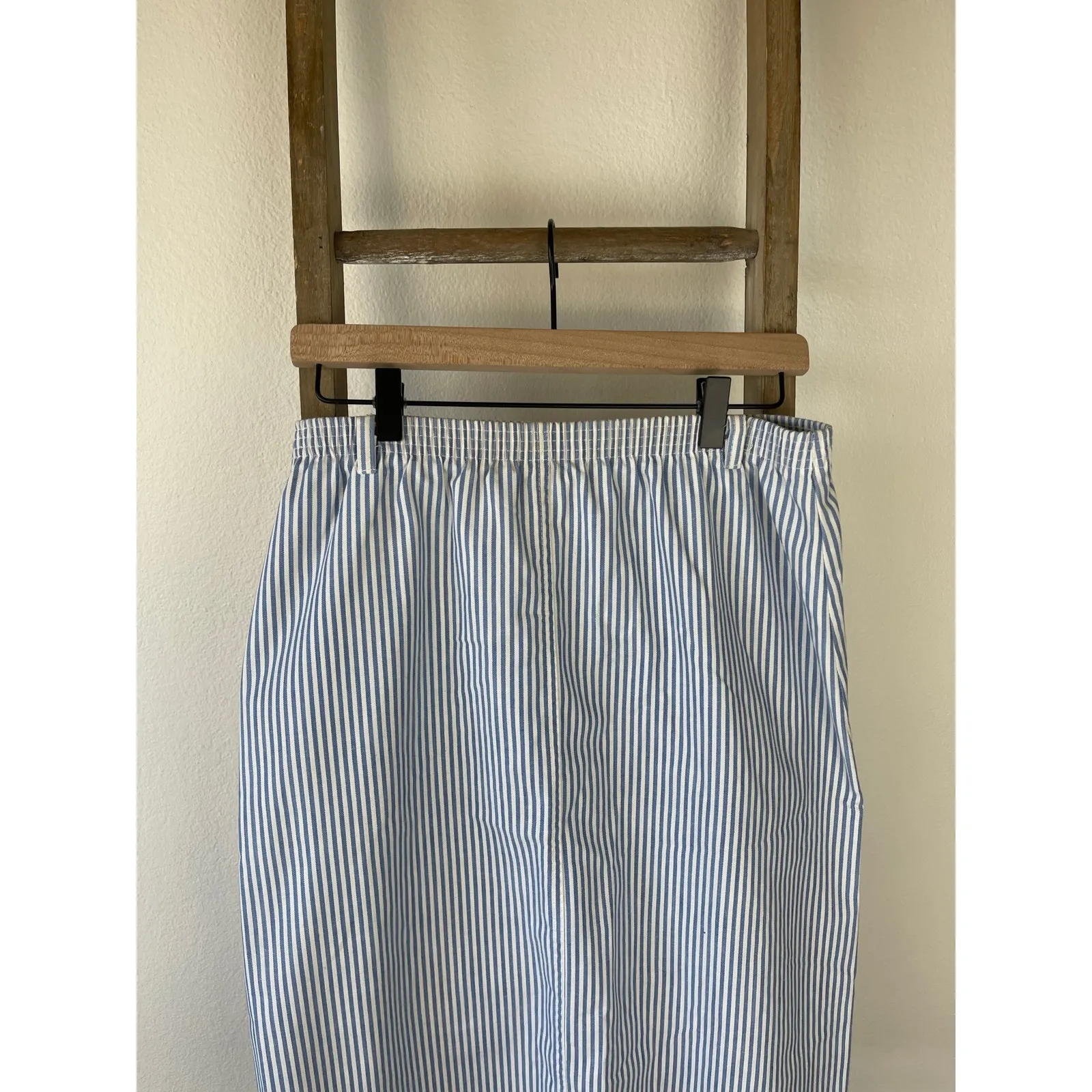 Alfred Dunner Vintage Stripe Light Blue and White Cotton Midi Skirt Womens 12 - Image 2
