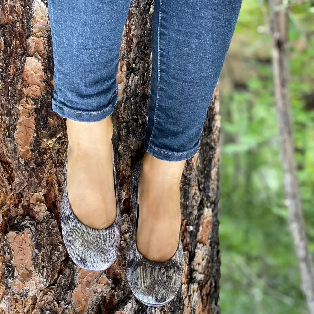 Tinsel Twinkle Storehouse Flats Size 8 BIN 16 Silver - Image 2