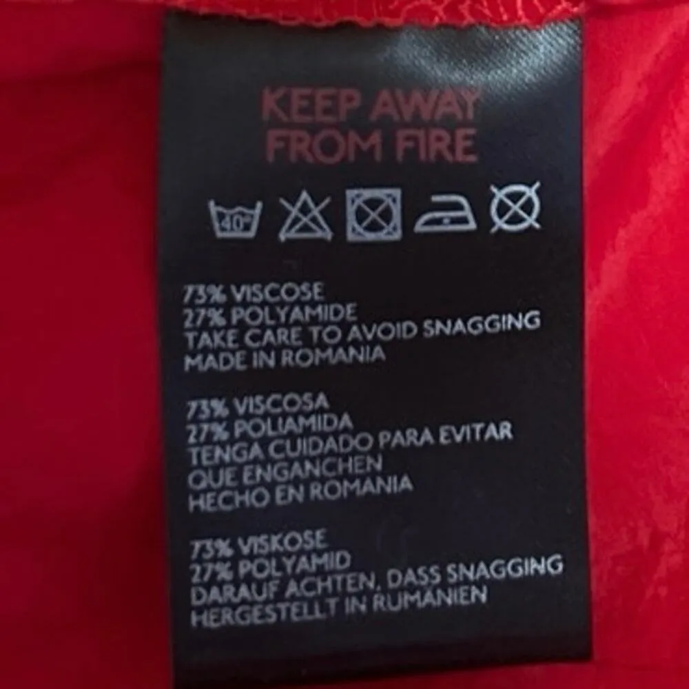 NEW Urban Outfitters Women's Red High Waisted Baggy Jogger Sweat Pants Size S - Image 7