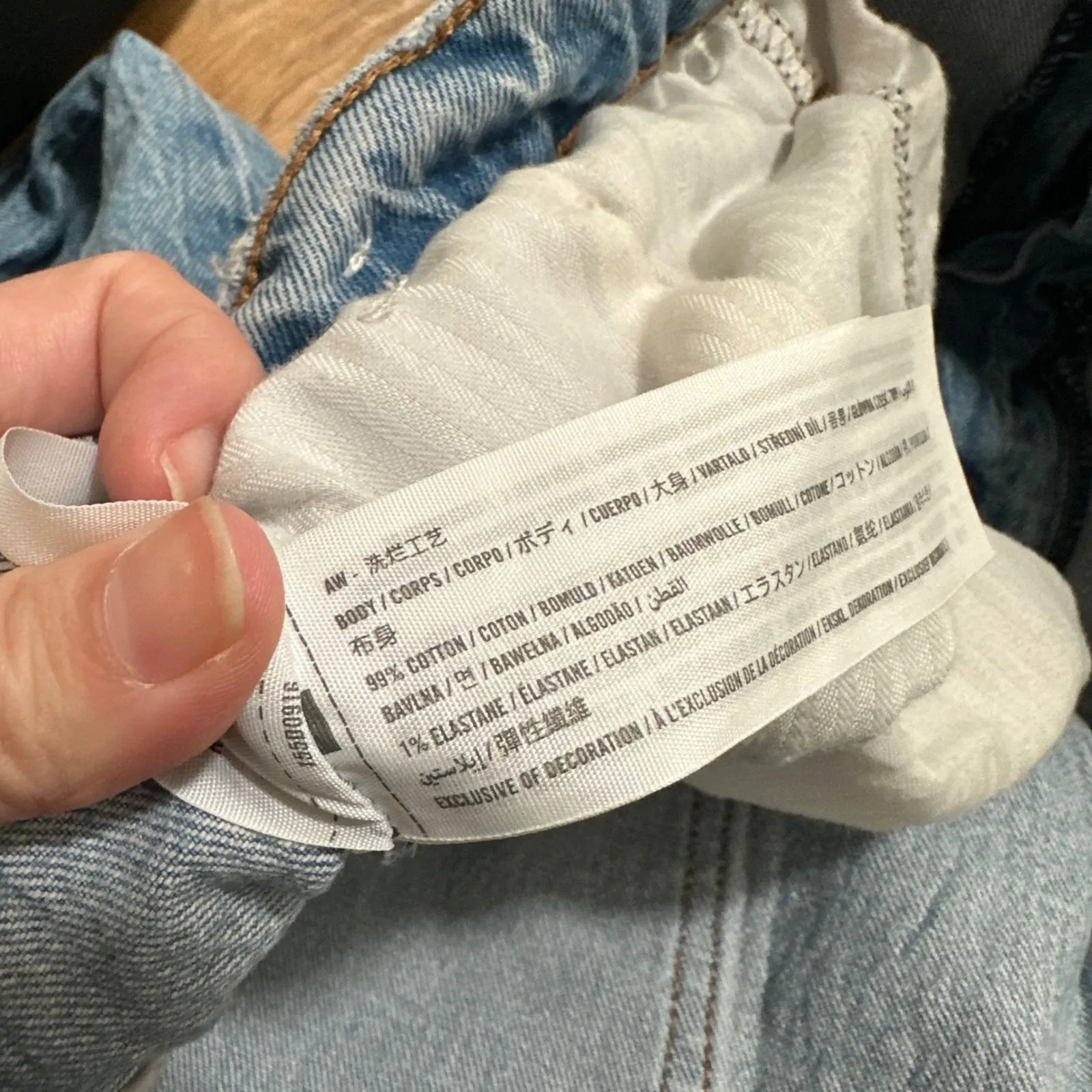 Abercrombie & Fitch | 90s Straight Ultra High Rise Distressed Curvy Jeans, 34/18 - Image 6