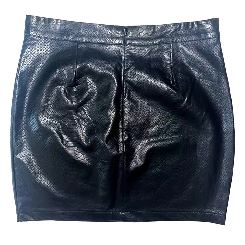 Stella Luce  medium short faux‎ snake skin leather skirt - Image 2