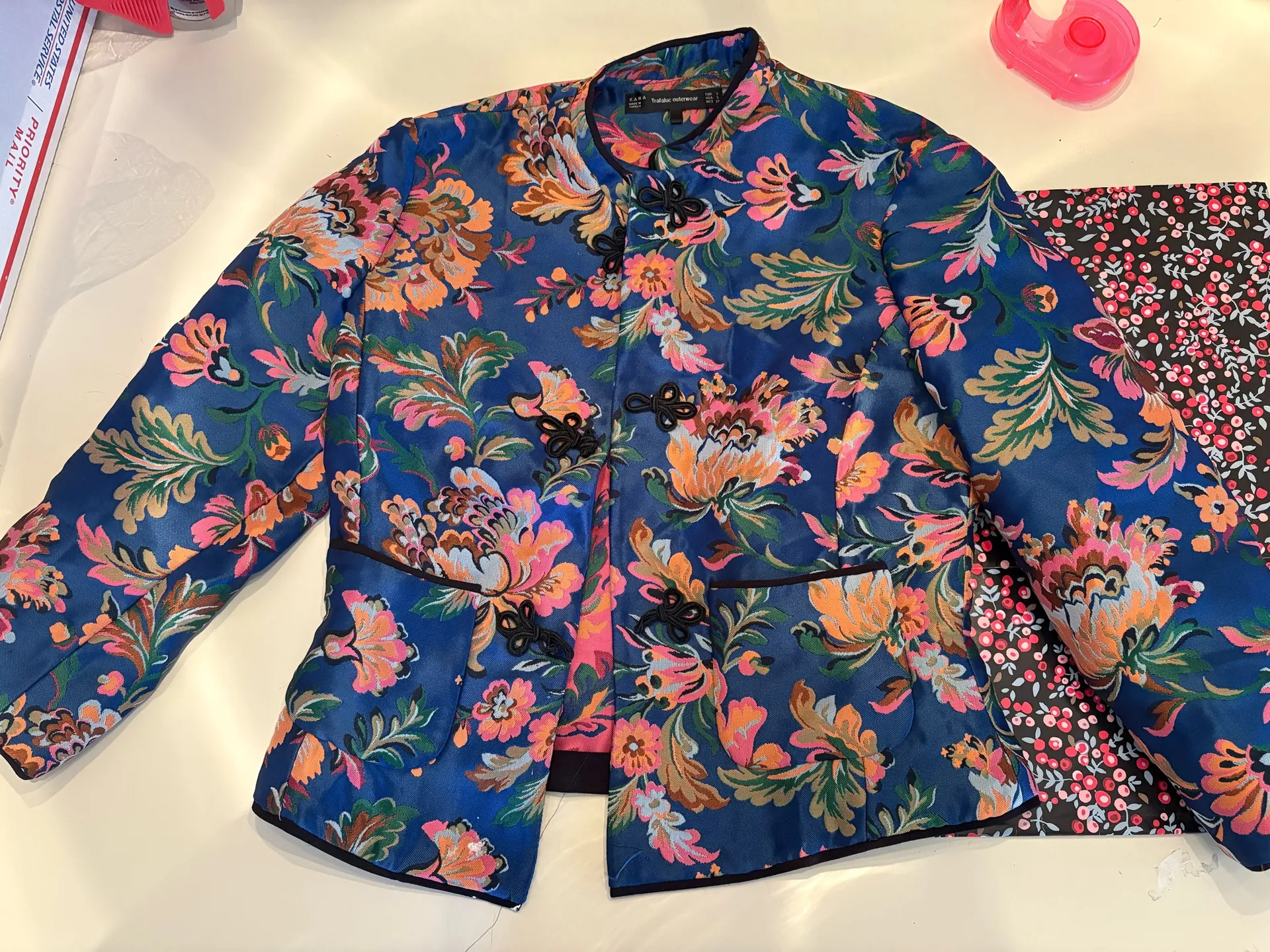 ZARA Floral Multi-Colored Print blazer outerwear  - Image 3