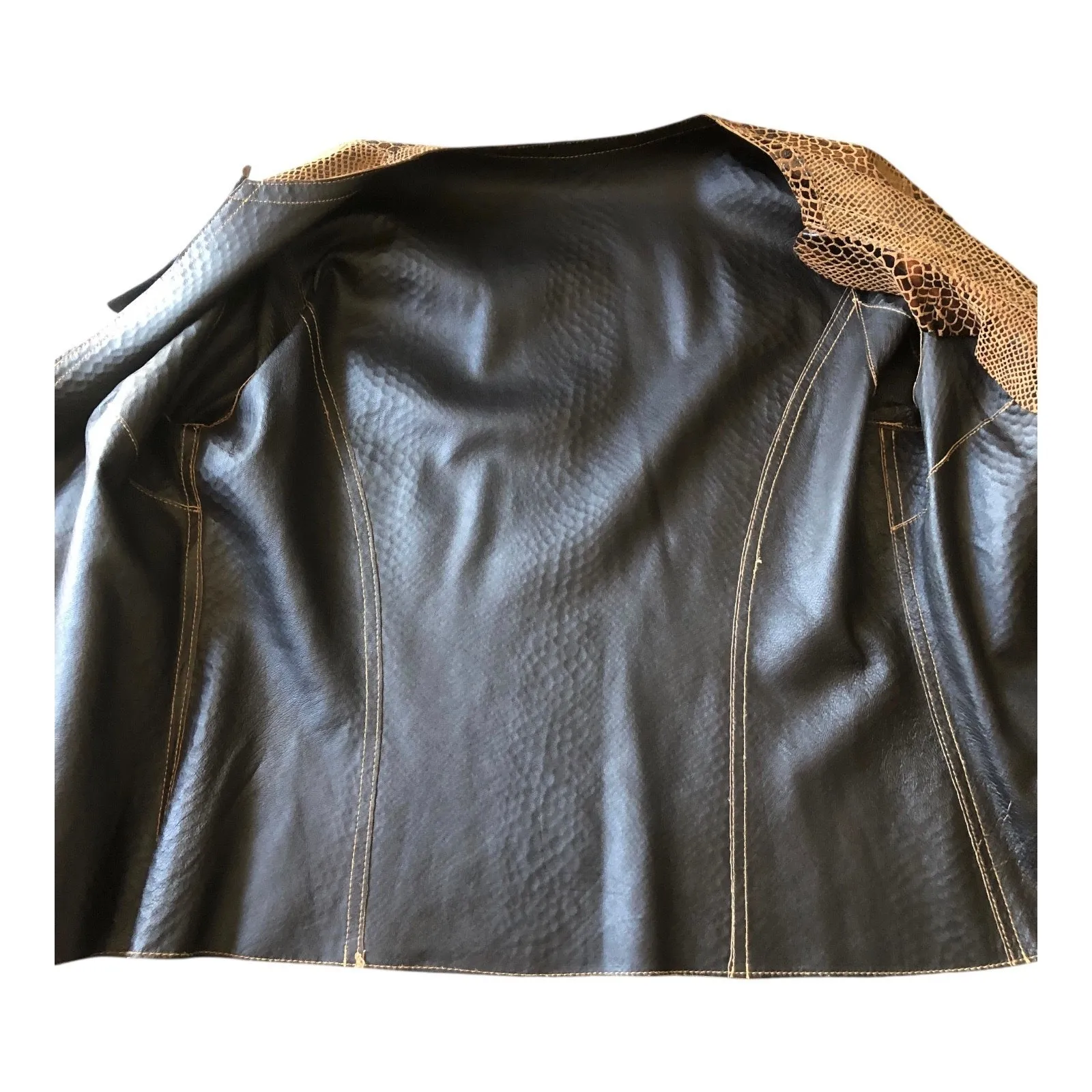 Women's Reversible Brown Leather Snake Print Ruffle Open Front Jacket Coat Size undefined - Image 10