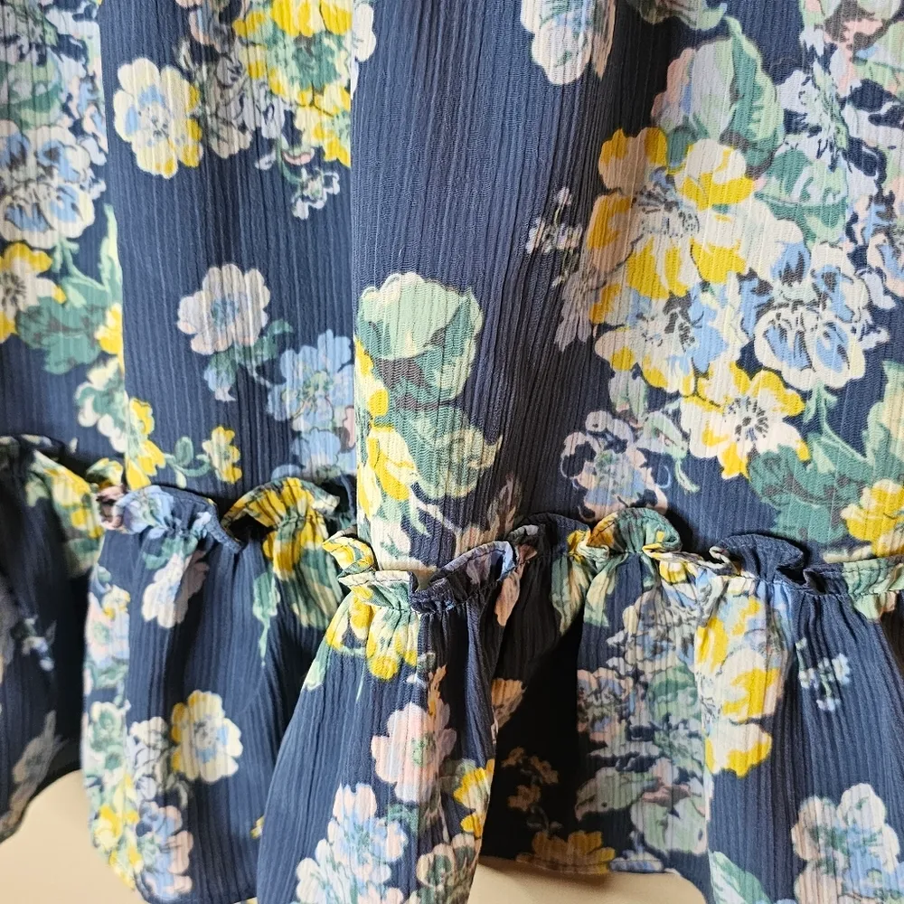 LC Lauren Conrad Women’s Size Medium Blue Floral Ruffle Mini Skirt - Image 4