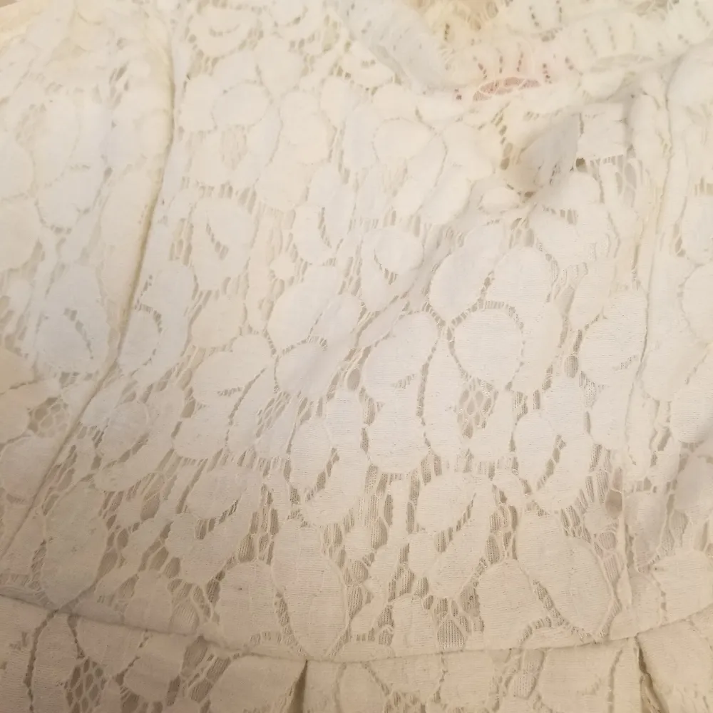 {M} Three Hearts ❤️❤️❤️ White Floral Lace Summer Dress - Image 5