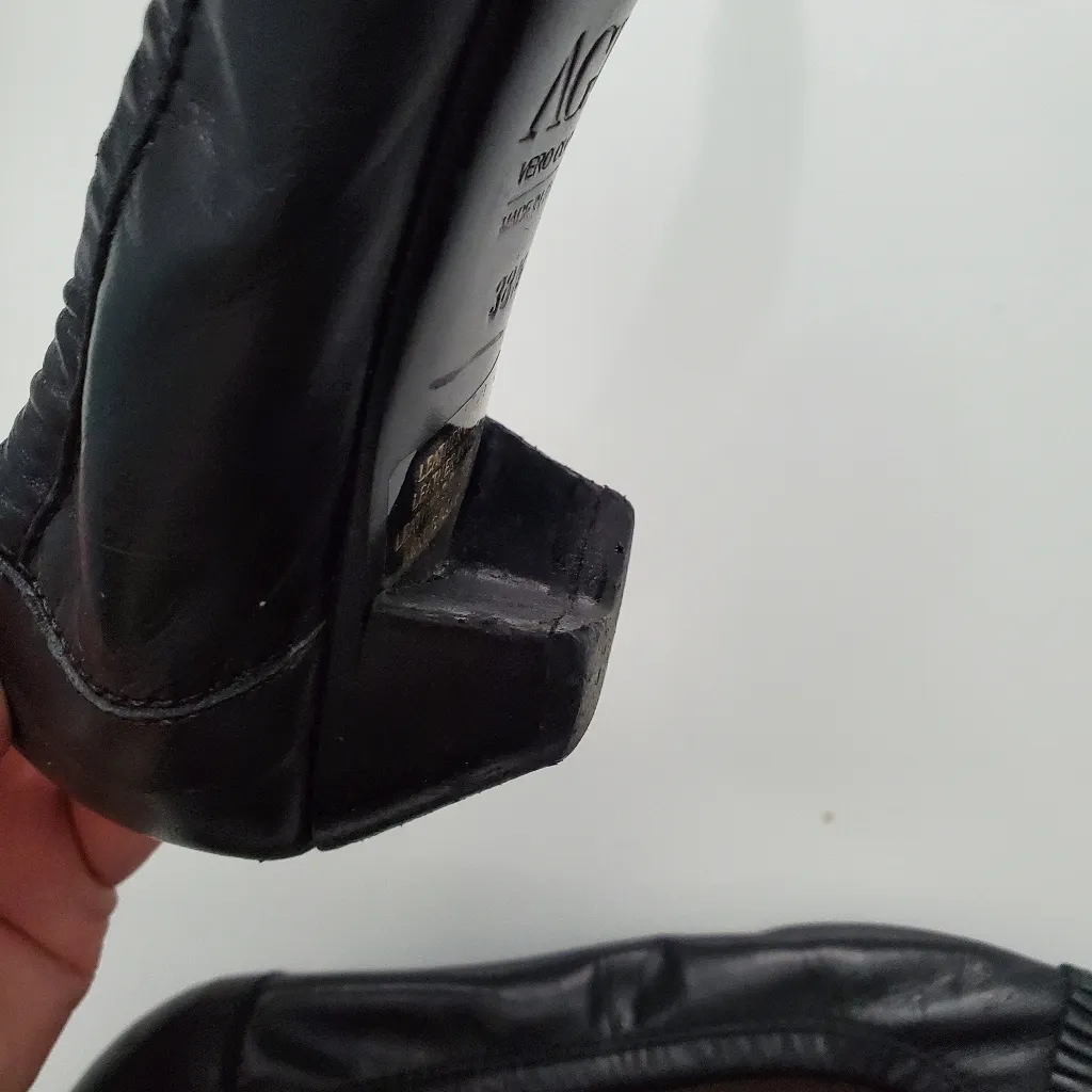 AGL Black Leather Pleated Captoe Kitten Heels Size 8.5 - Image 8