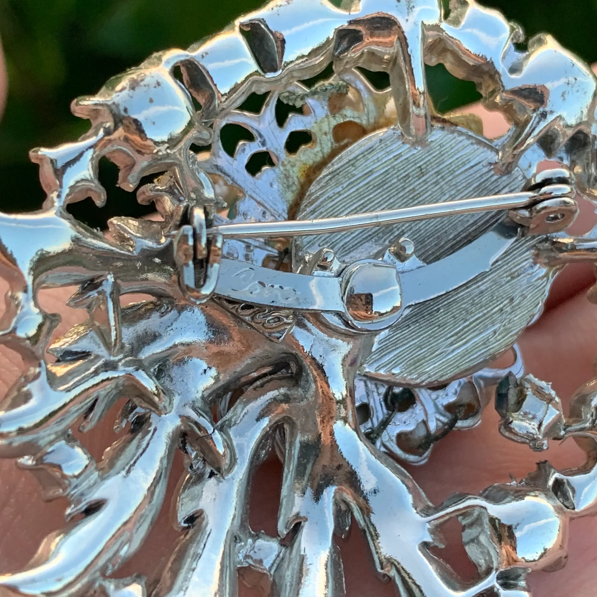 Vintage Silver Coro Brooch/Pin Large Heavy // FLAWS SEE DESCRIPTION - Image 4