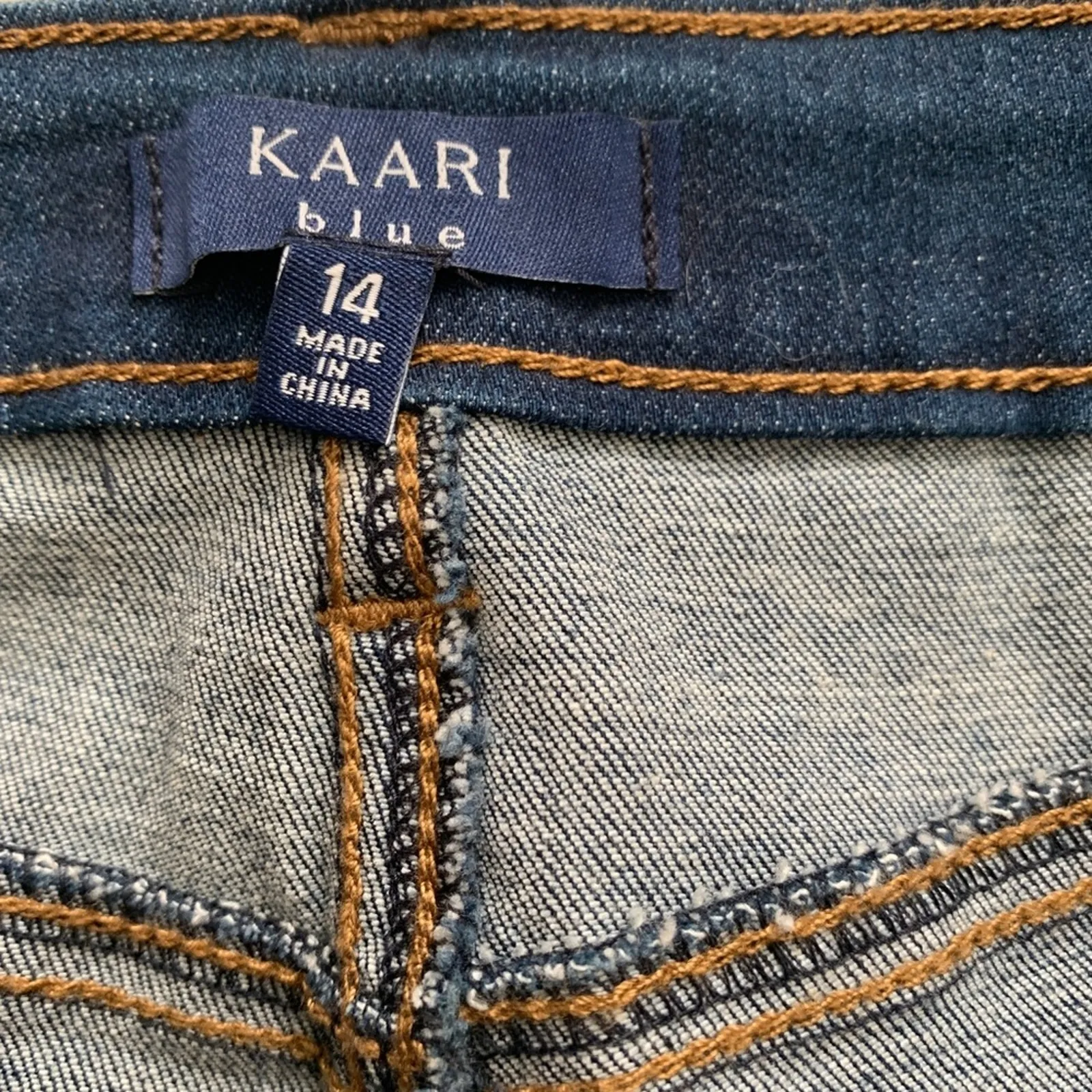 Kaari Blue Jeans Button Fly High Rise Frayed Hem Skinny Ankle Jeans Size 14 NEW - Image 2