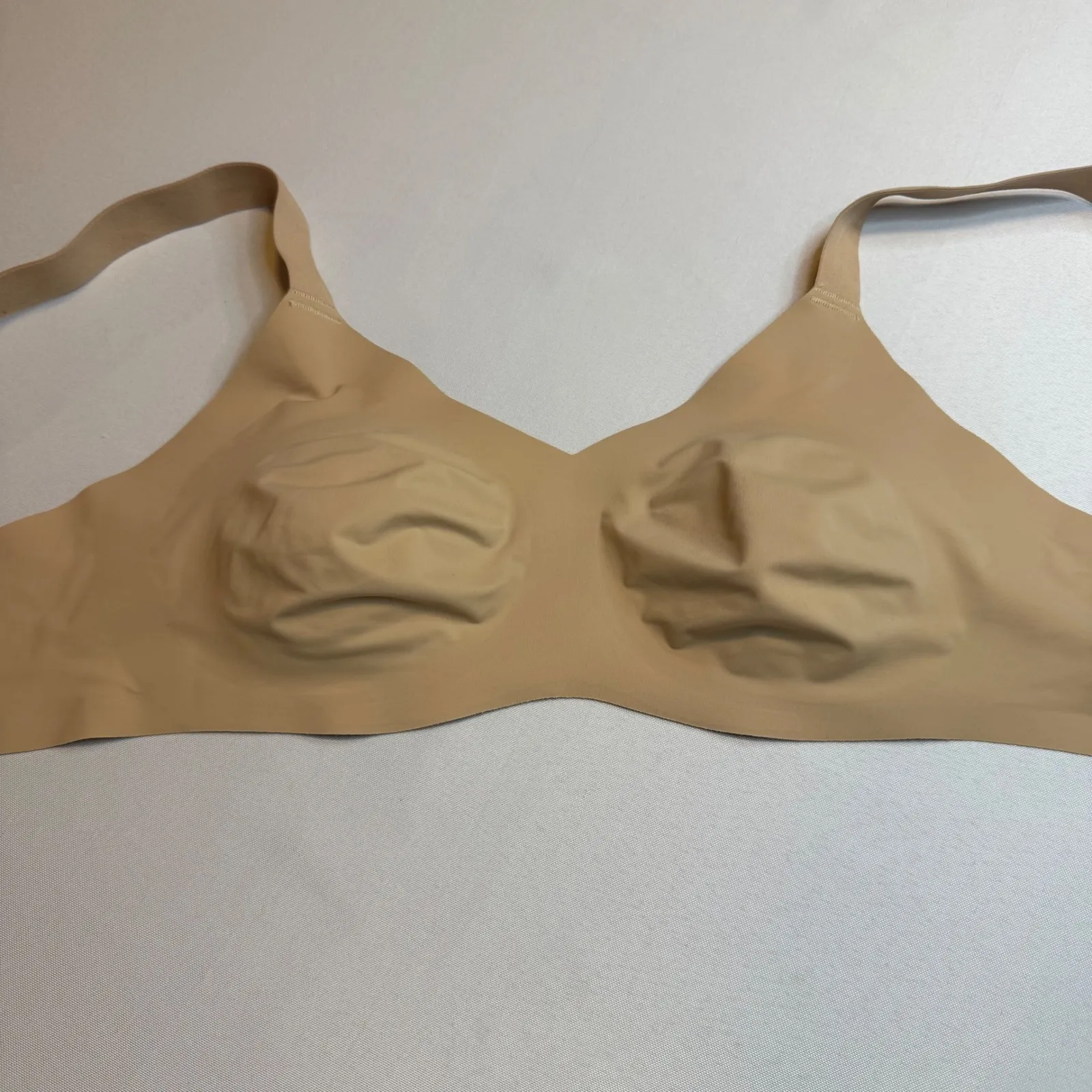 Knix Size 3 Nude Seamless Wireless Comfort Bra Everyday Support Wide Straps Tan - Image 8