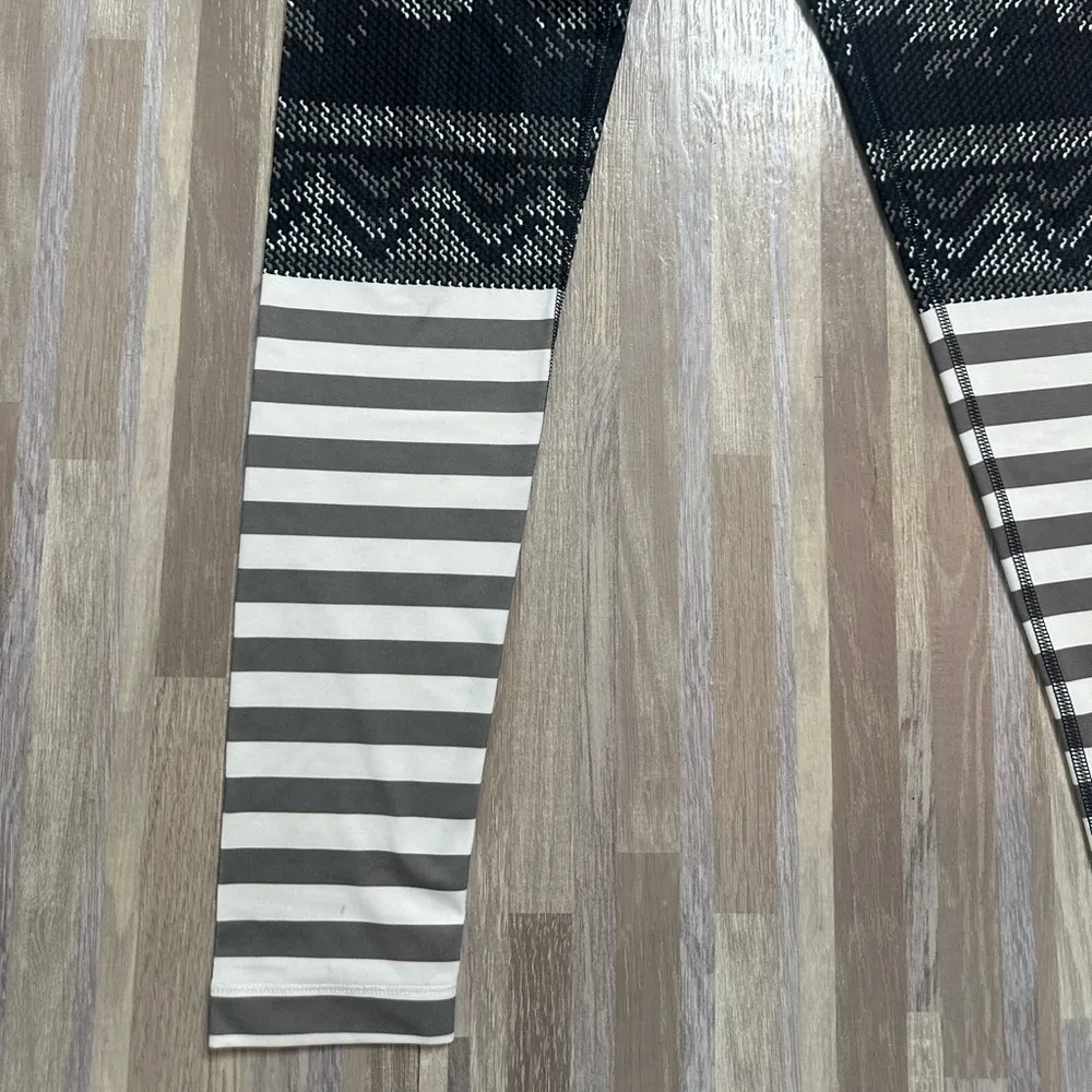 Nike Pro Hyperwarm Engineered Print Tight, Size Small - Image 2