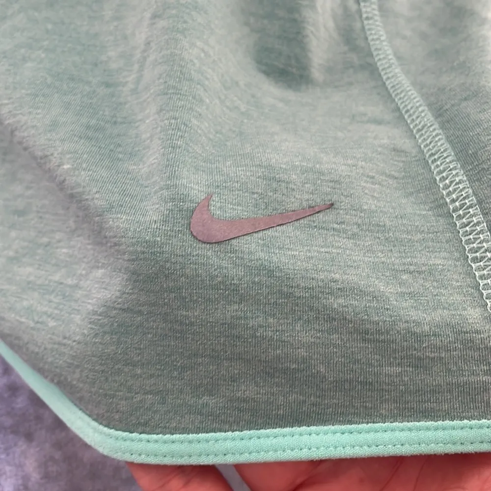 Nike  Sprint Funnel Neck Long Sleeve Running Shirt Large - Image 4