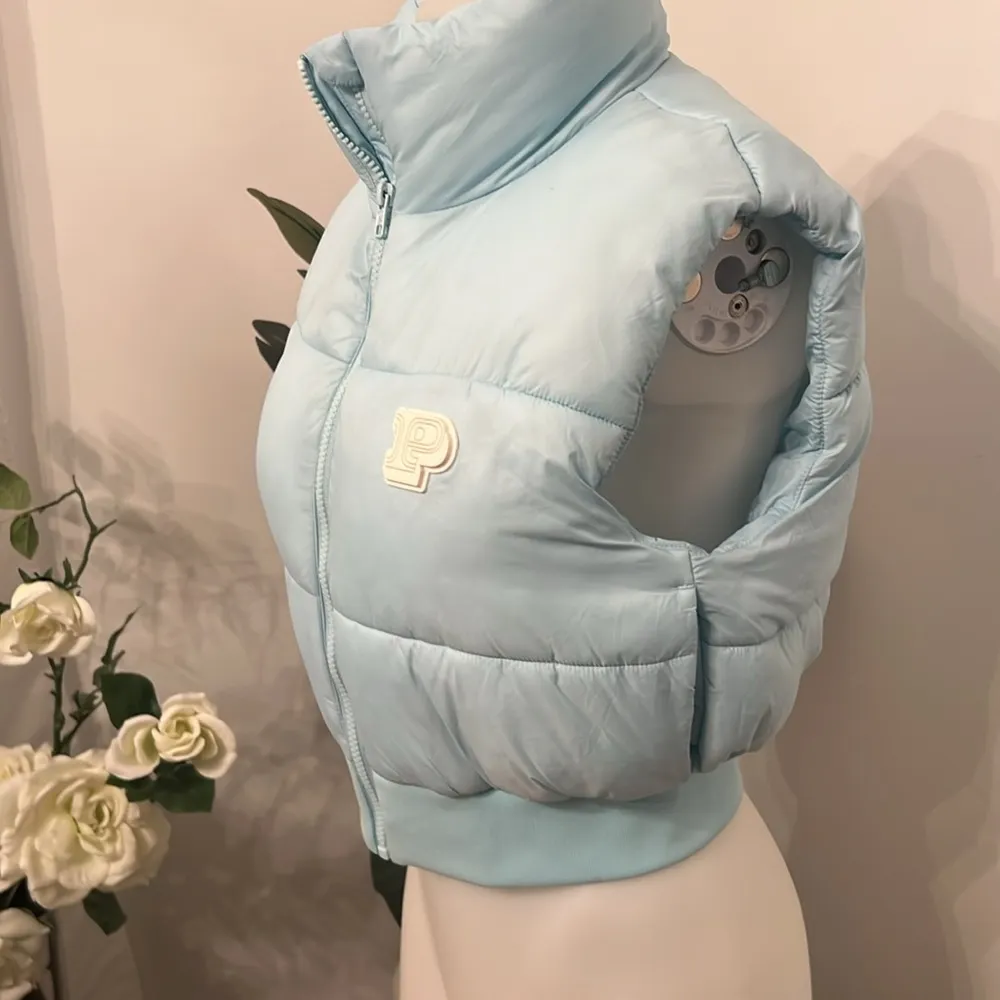 NEW Victoria's Secret Logo Crop Cropped PufferVest Light Opal Blue XS  S… - Image 9