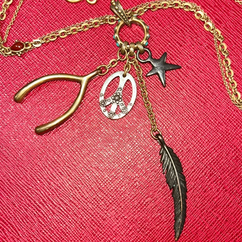 Lucky Brand Peace Necklace - Image 4