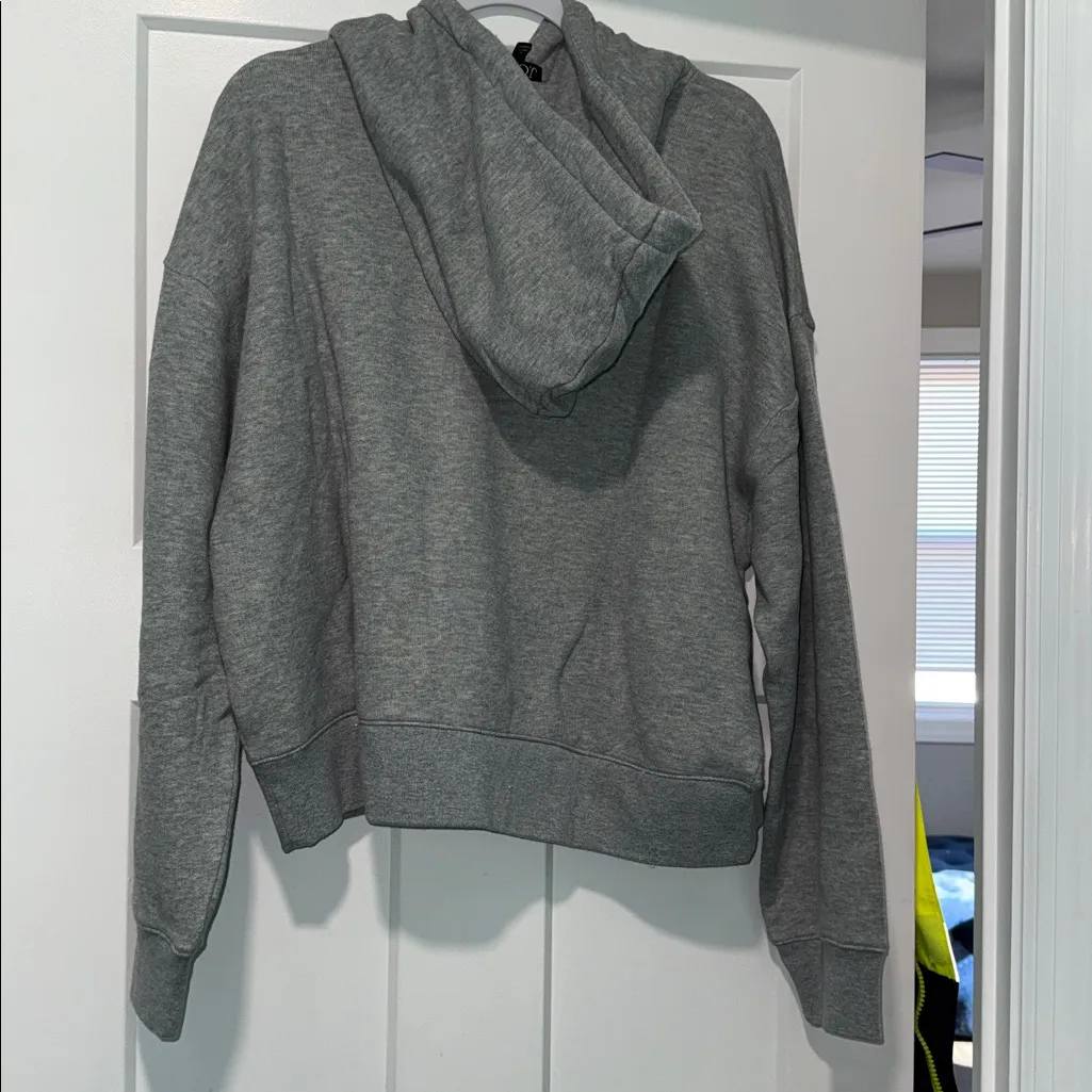 NWT J. Crew Grey Heritage Terry Hoodie, size XL - Image 8