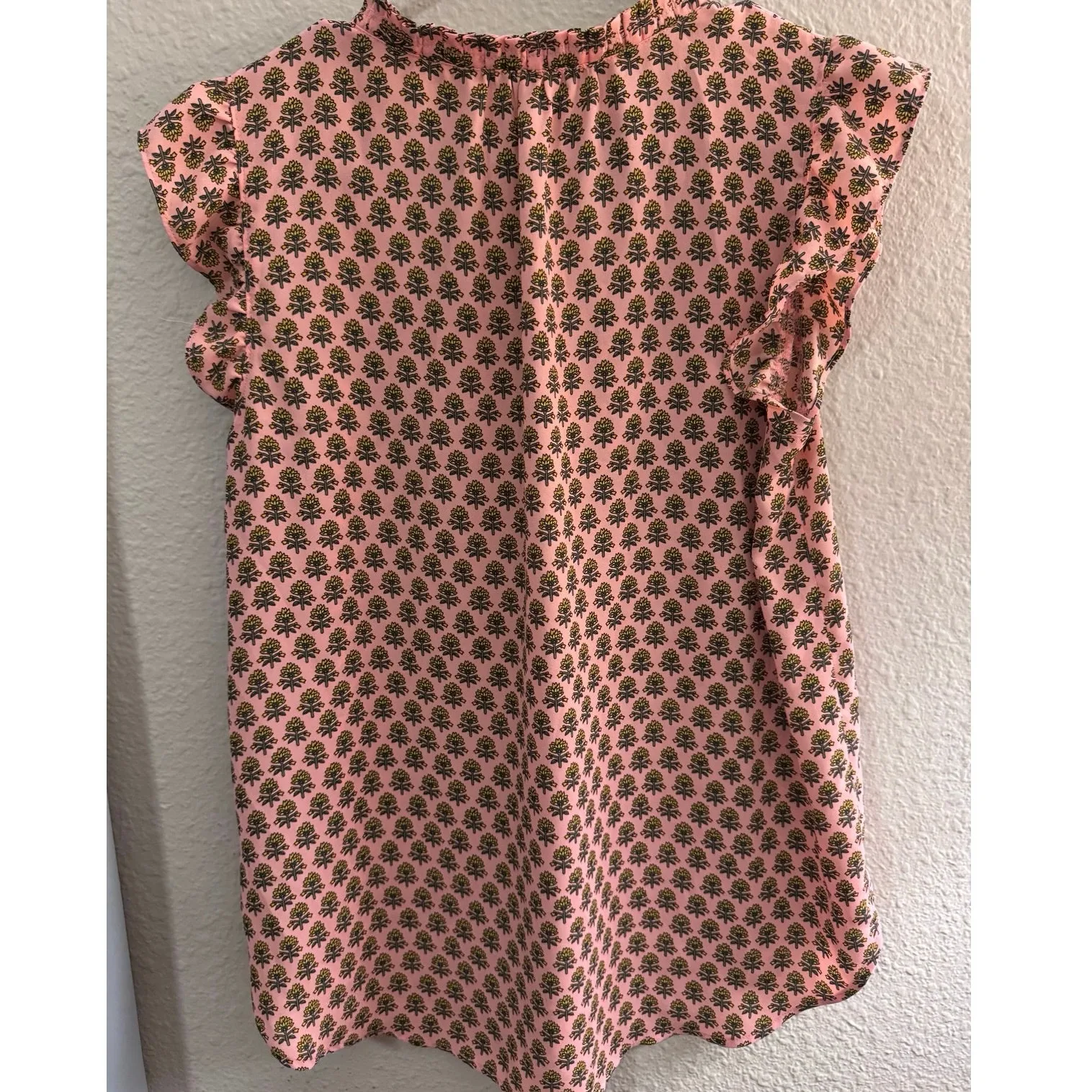 Ann Taylor Loft Floral blouse, size small - Image 2