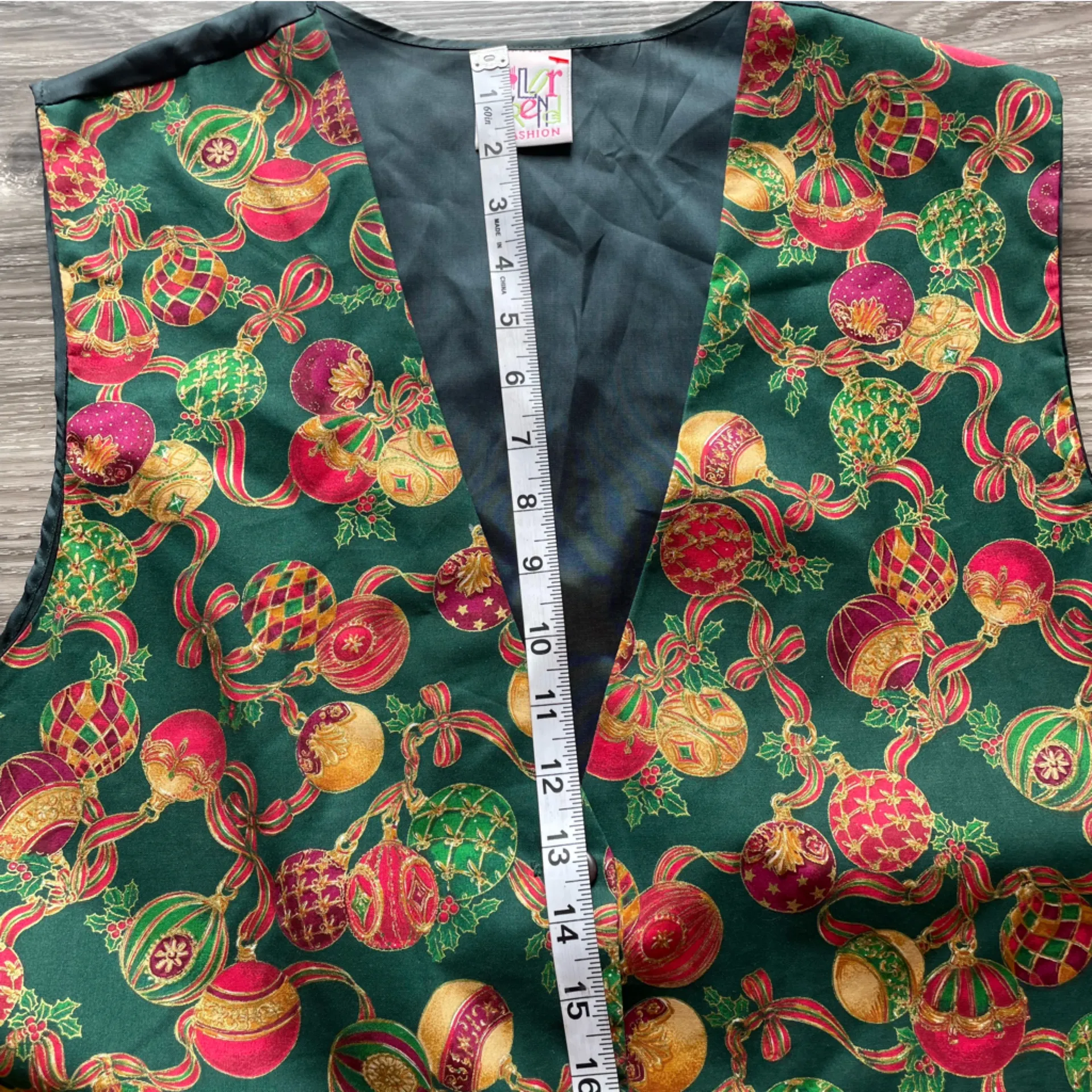 Color Trend Fashion Christmas Ornaments Festive Vest. Size M/L Green - Image 9