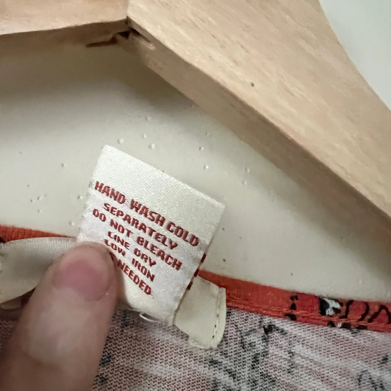 Sundance Women's Blouse Top Shirt Orange Pattern Boxy Tee Medium 100% Cotton - Image 3