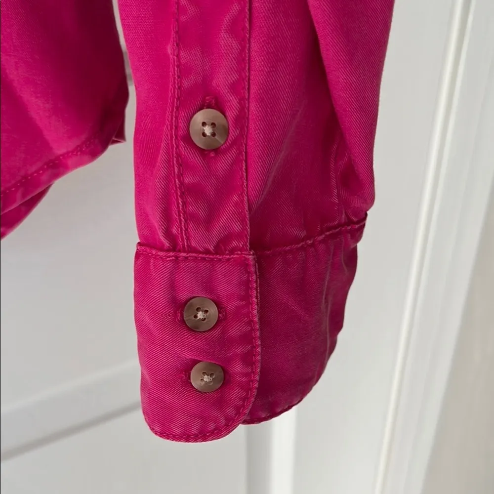 American Eagle Outfitters Pink Button Down Shirt - Image 3