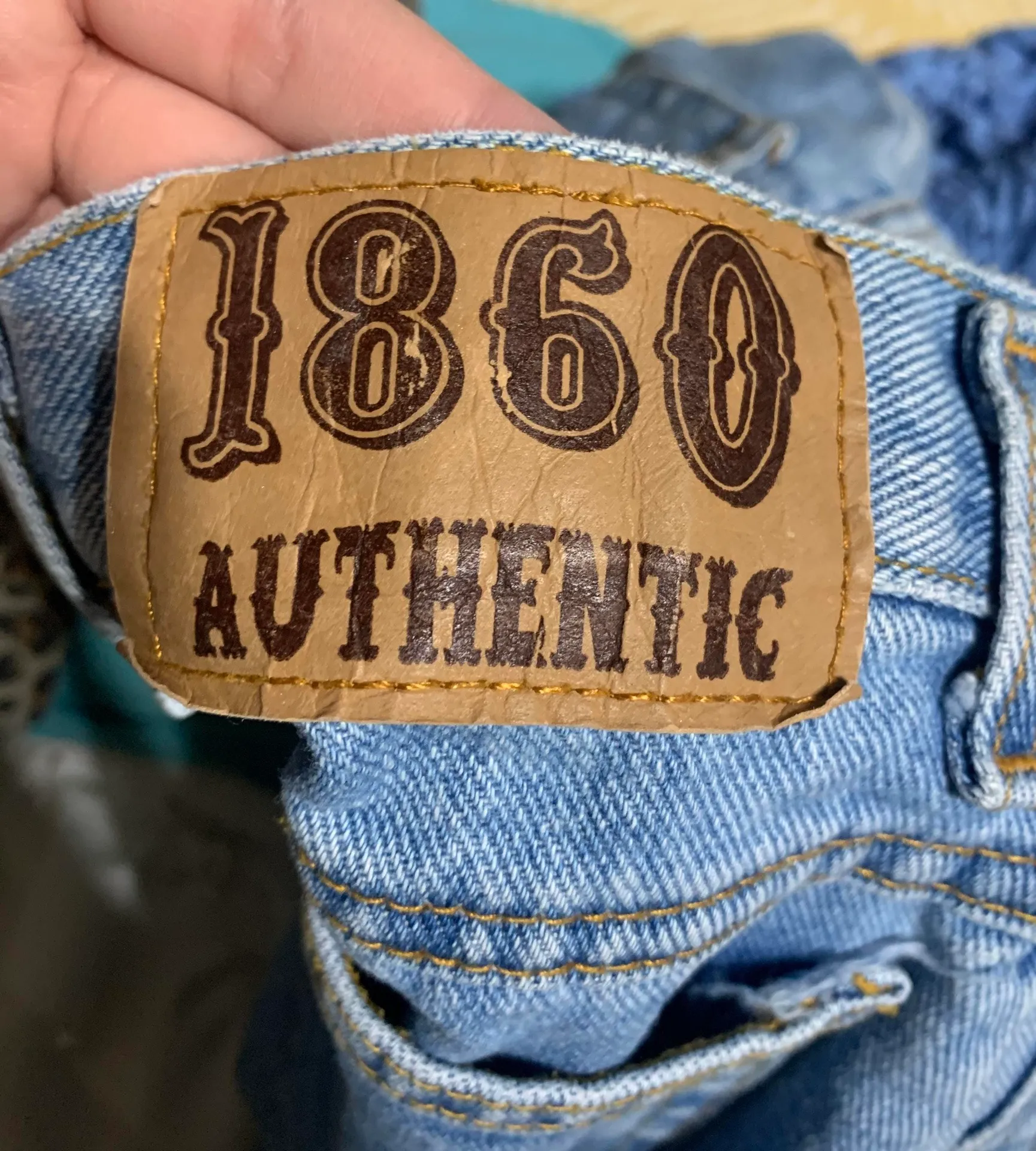 Mom Jeans Size 4 - Image 3