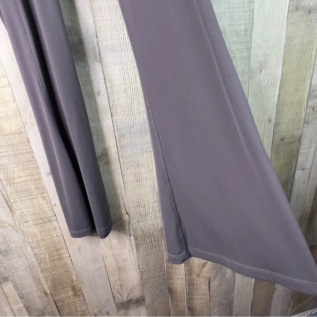 Gray Medium Flare Leg Leggings Criss Cross Waistband - Image 4