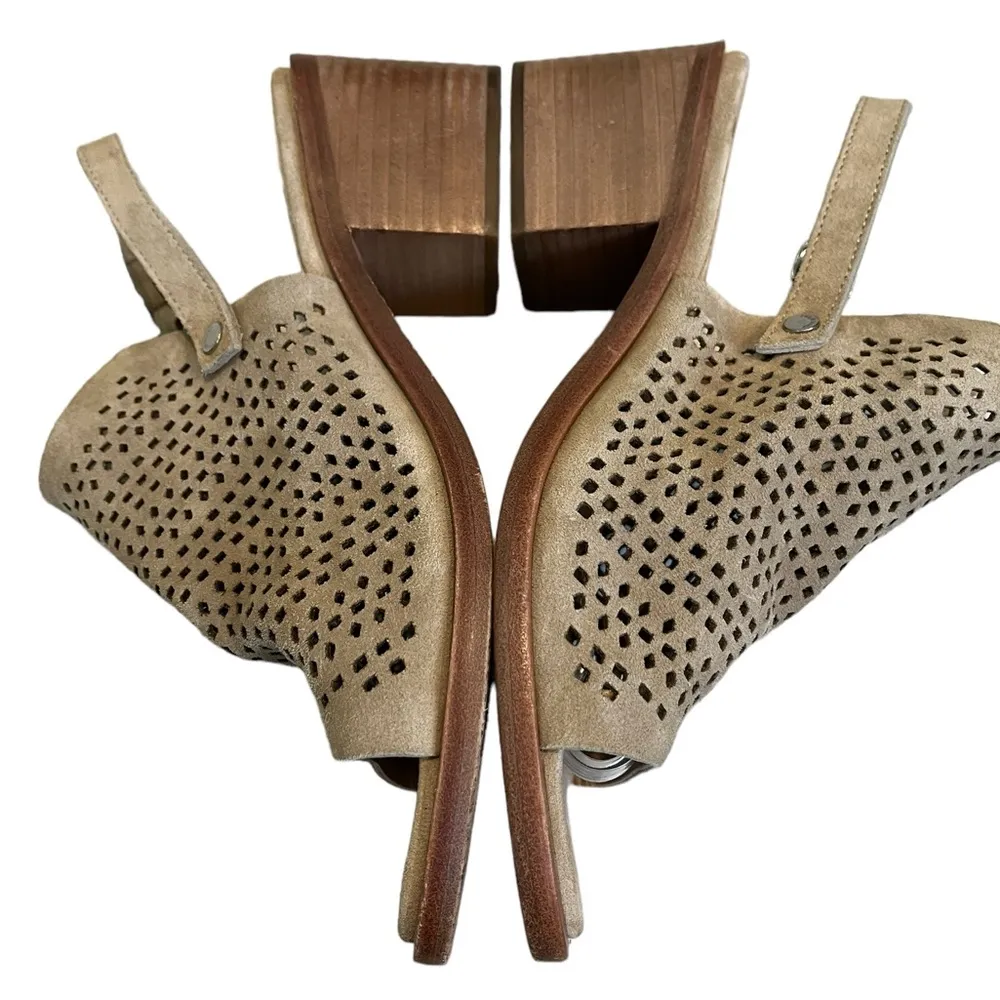 Rag & Bone Wyatt Perforated Suede Mid Heel Sandal, Sz 39 - Image 6
