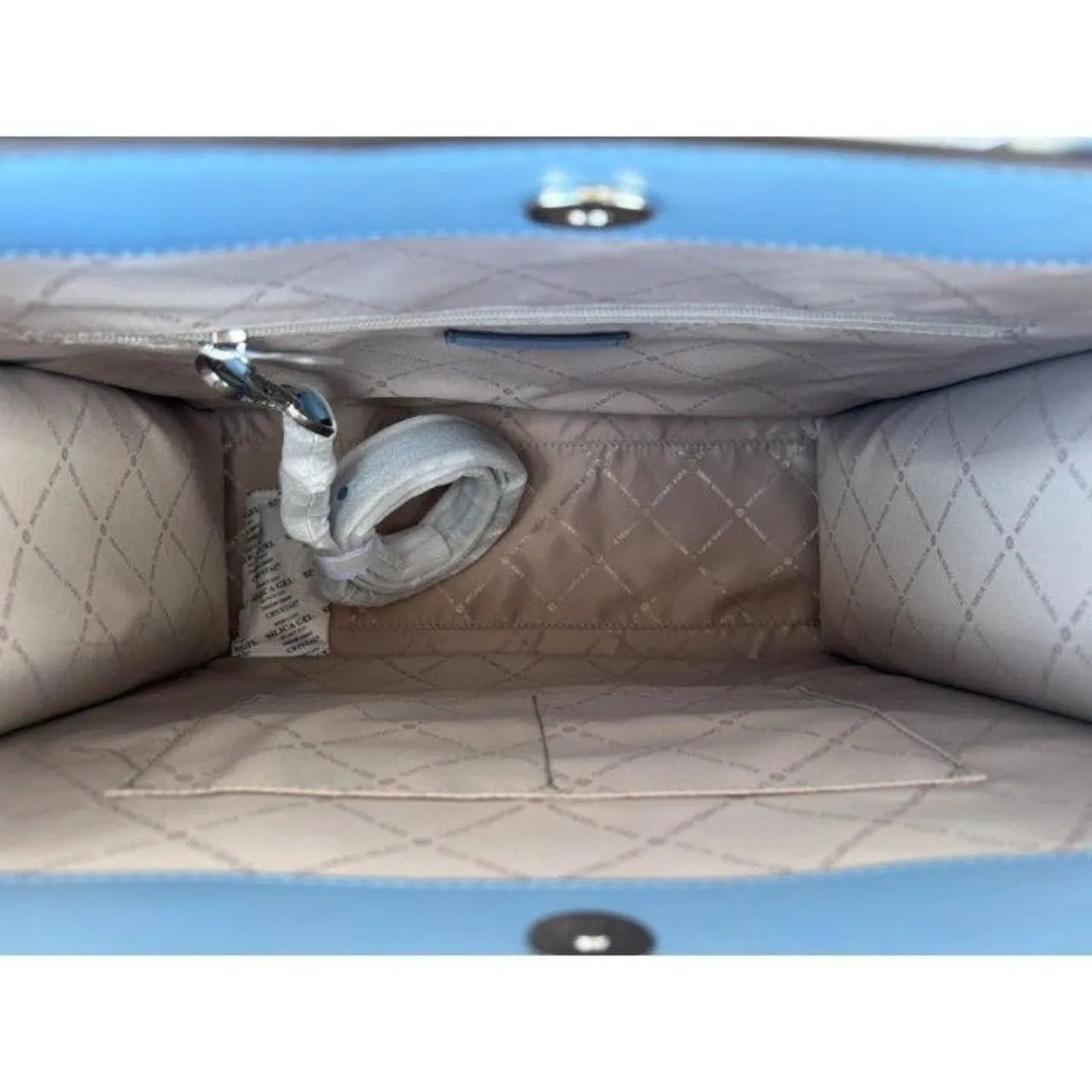 Chambray Blue Kenly Tote Bag - Image 8