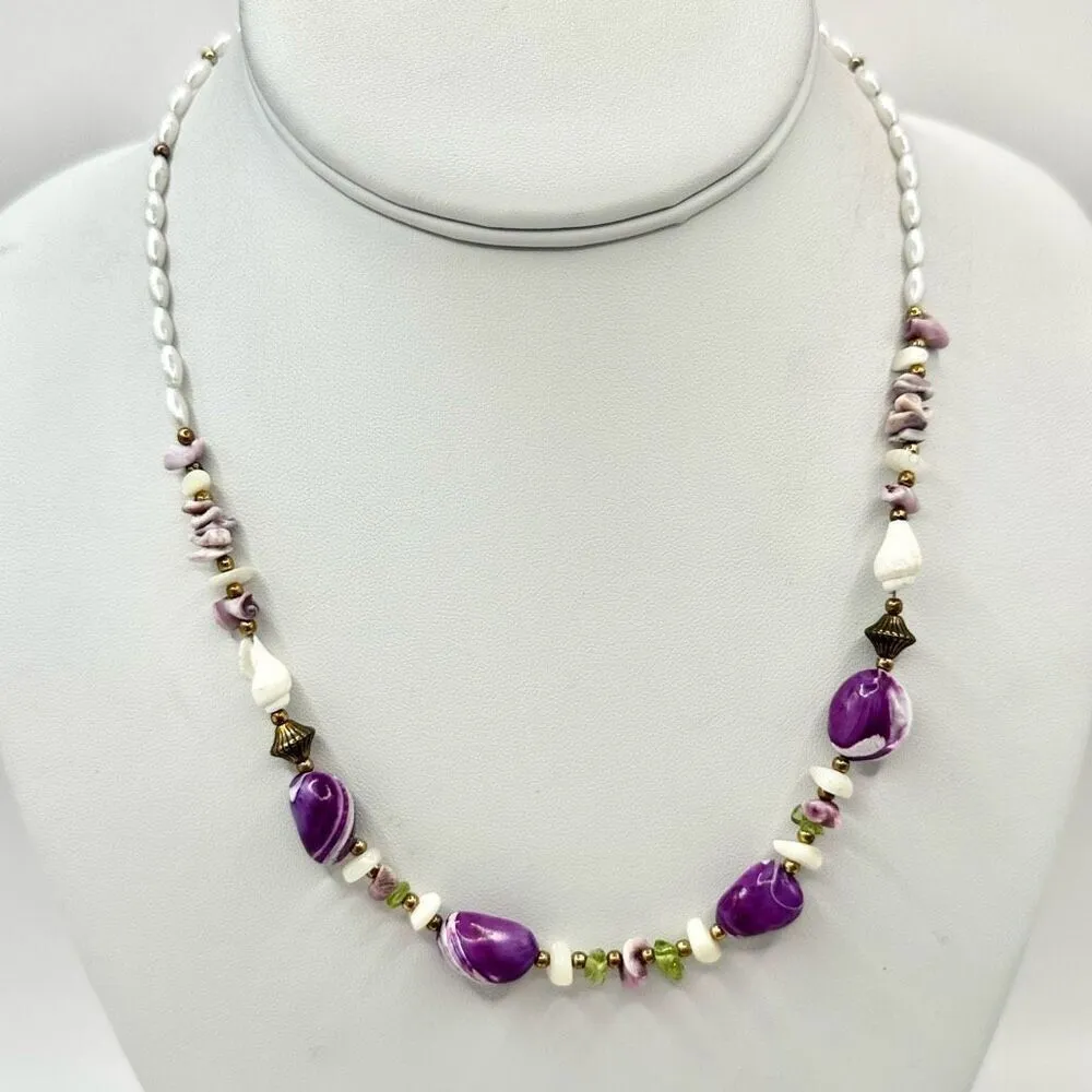 Faux Pearl, peridot shell purple beaded necklace - Image 3