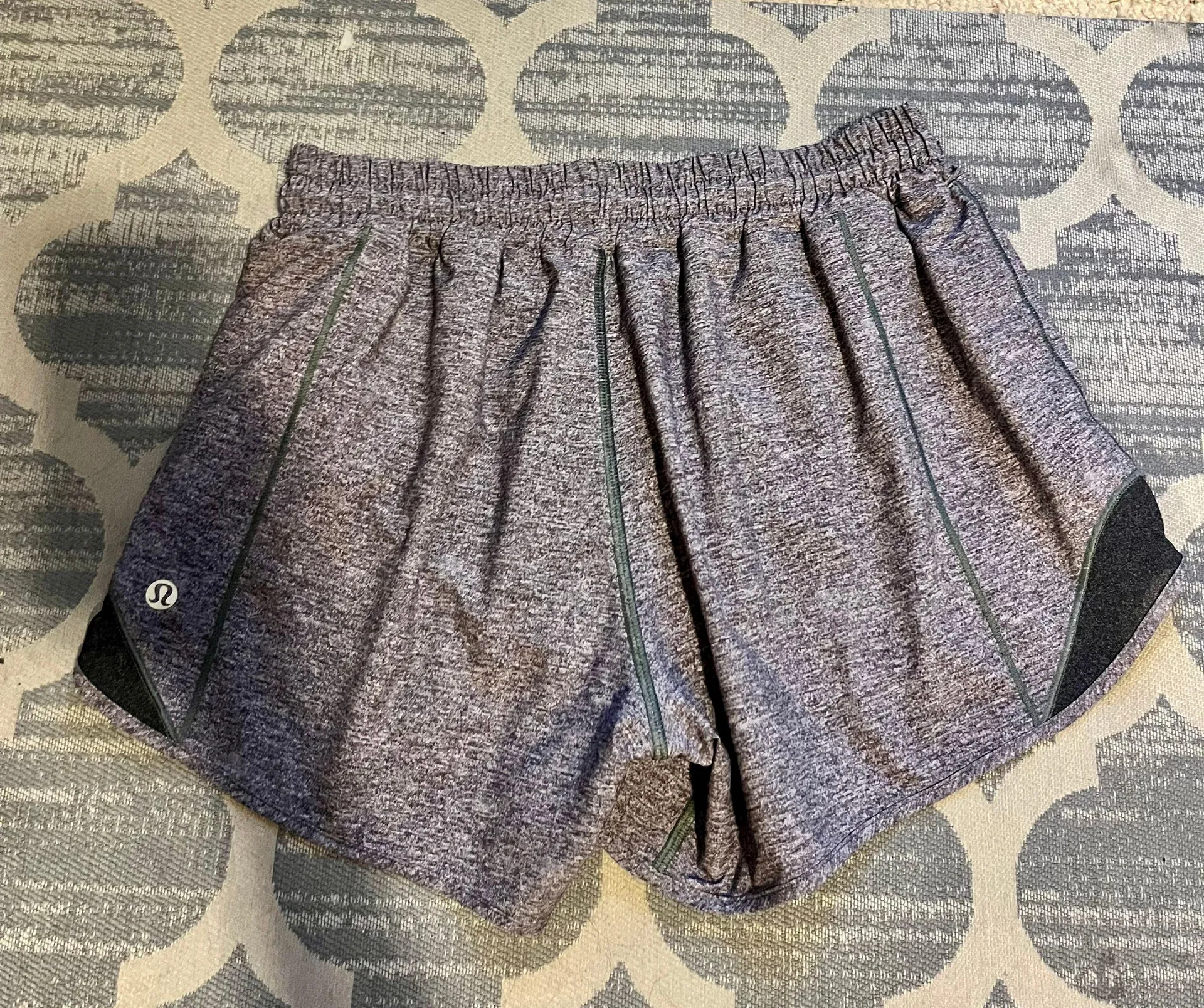 Hotty Hot Short 2.5” - Image 2