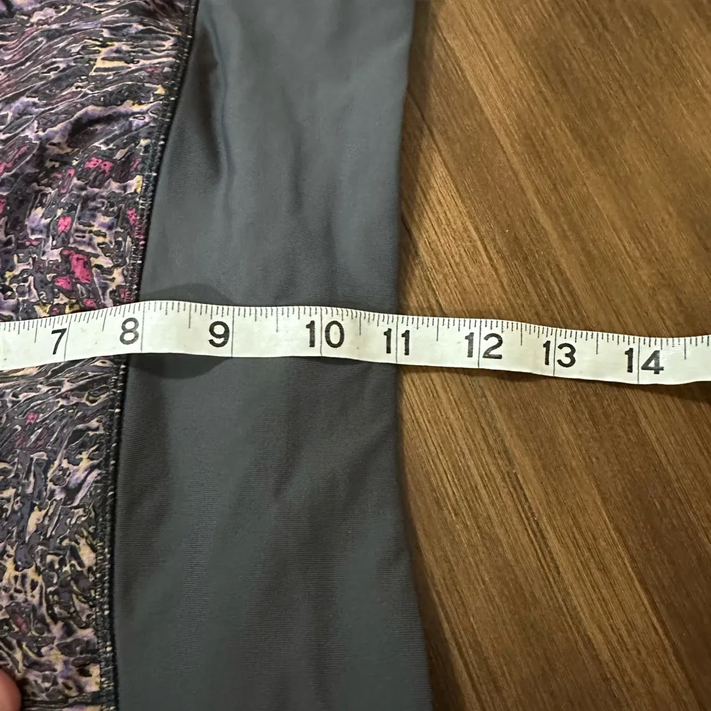 Lululemon  Speed Up Mid-Rise Short 4" Topography Multi Graphite Grey W7AVOT Sz 4 - Image 6