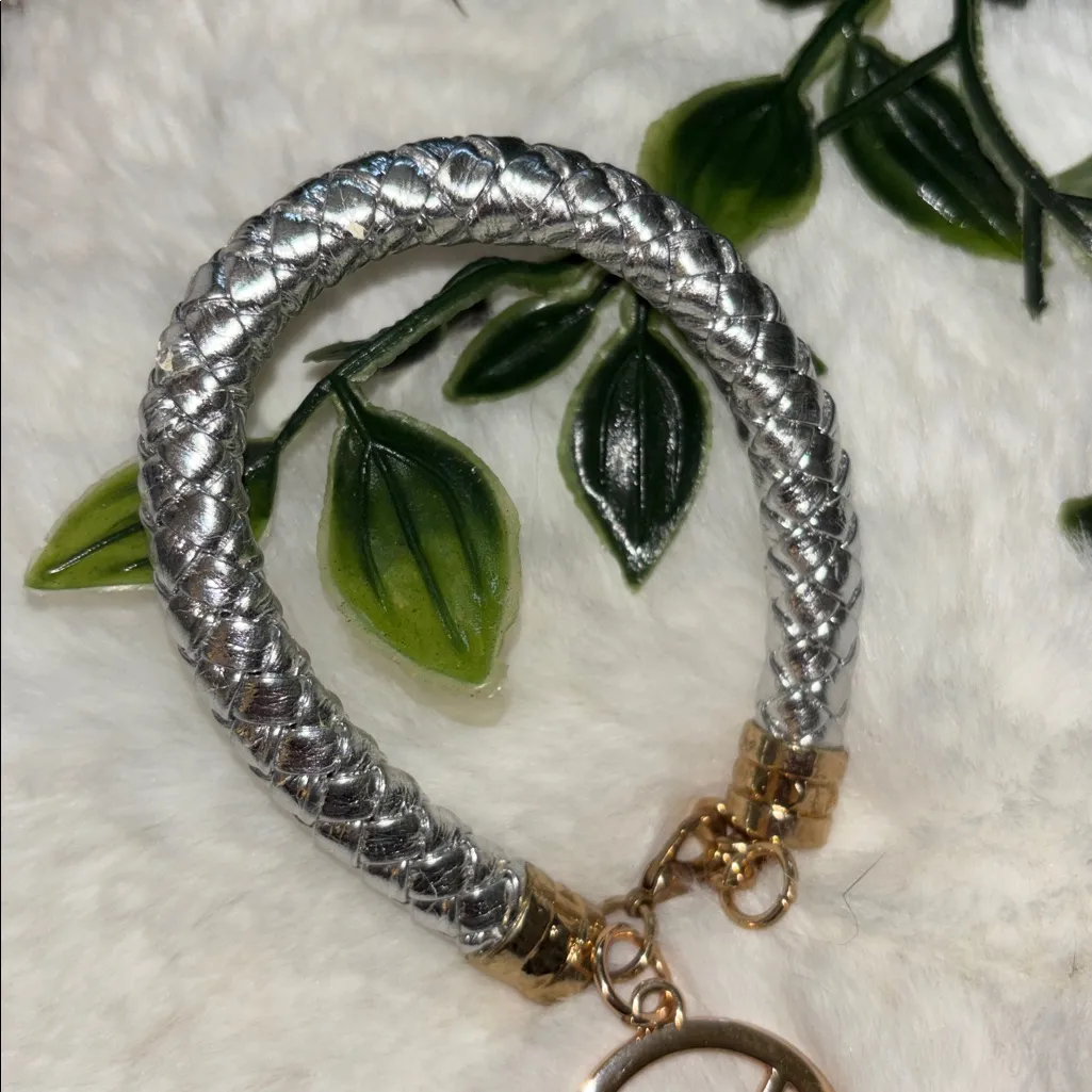 Michael Kors Silver Leather Gold Charm Adjustable Bracelet- NEW - Image 7