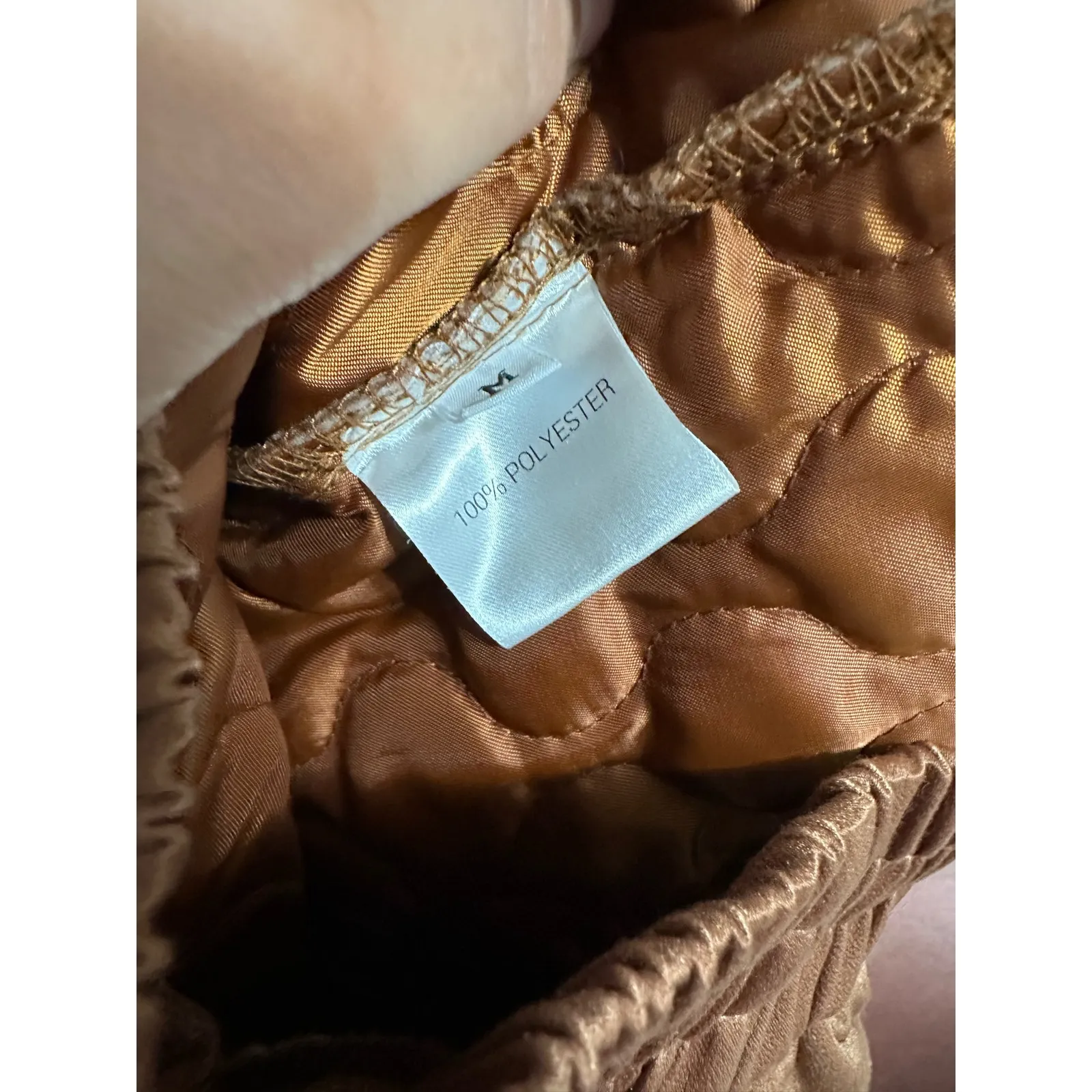 Pink Dolphin women's brown quilted shorts size‎ Medium - Image 5