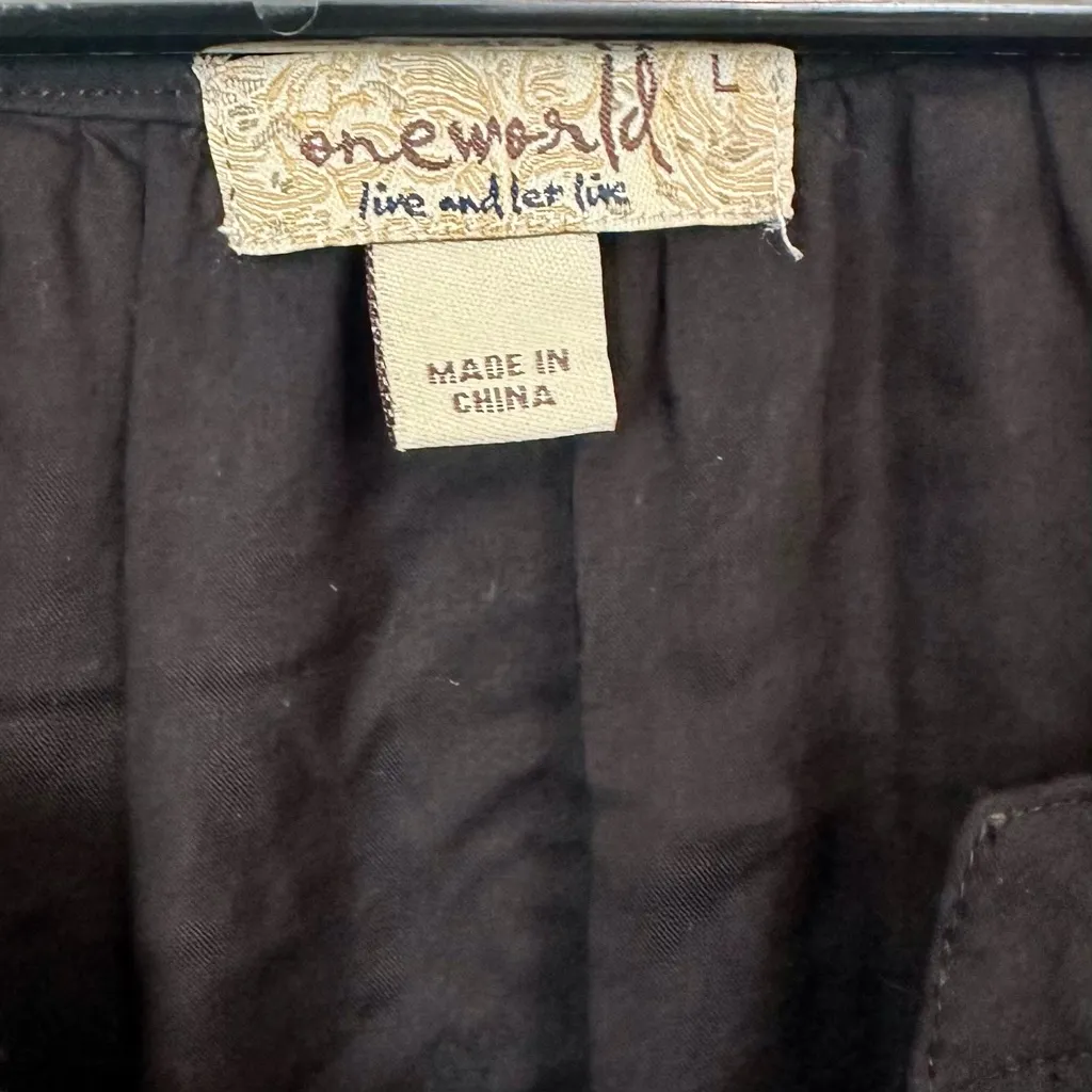 ONE WORLD Black Blouse with White Embroidery - Image 2