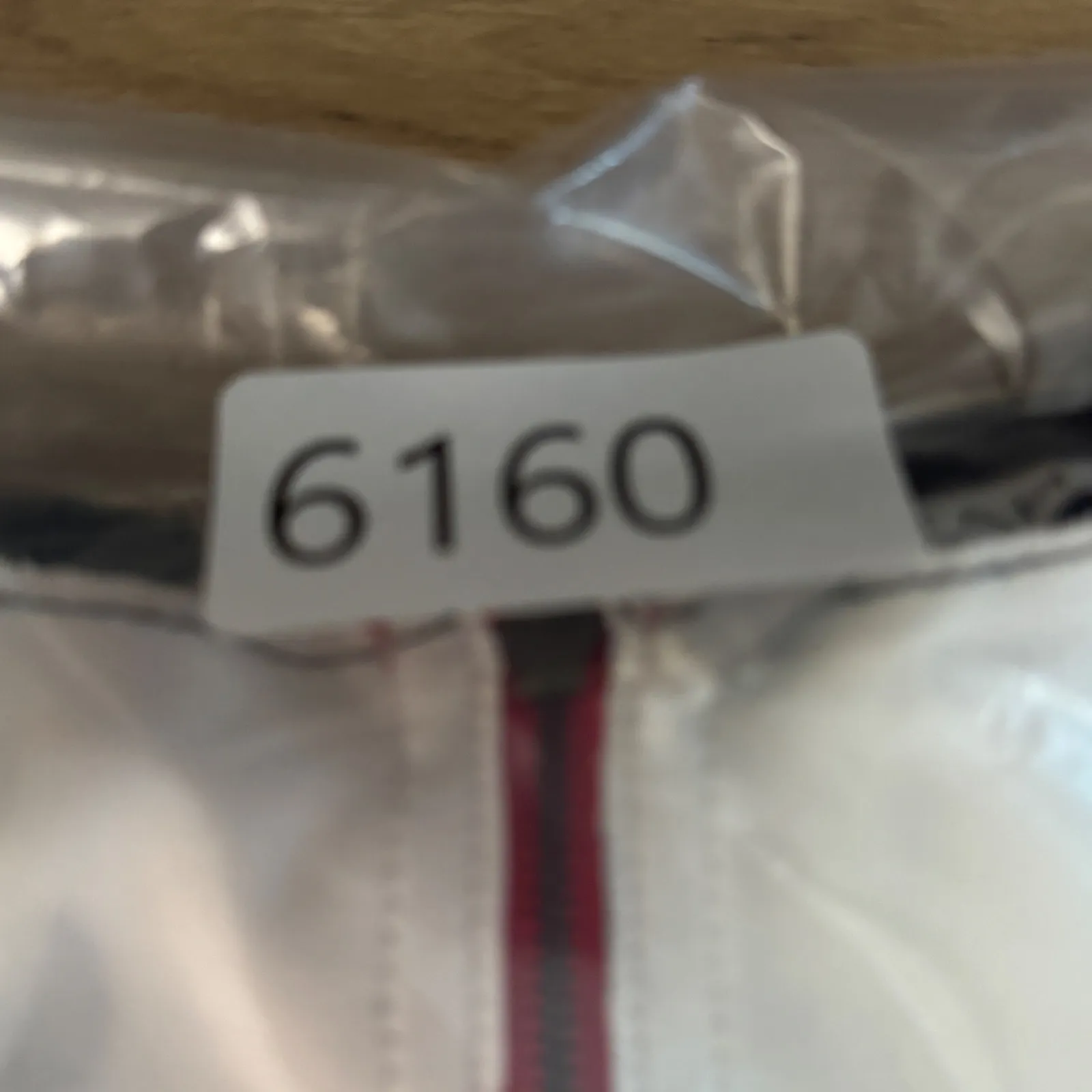 T Tahari Abstract Floral‎ Print Top Small Black Red Scuba Shirt Blouse Artistic - Image 9